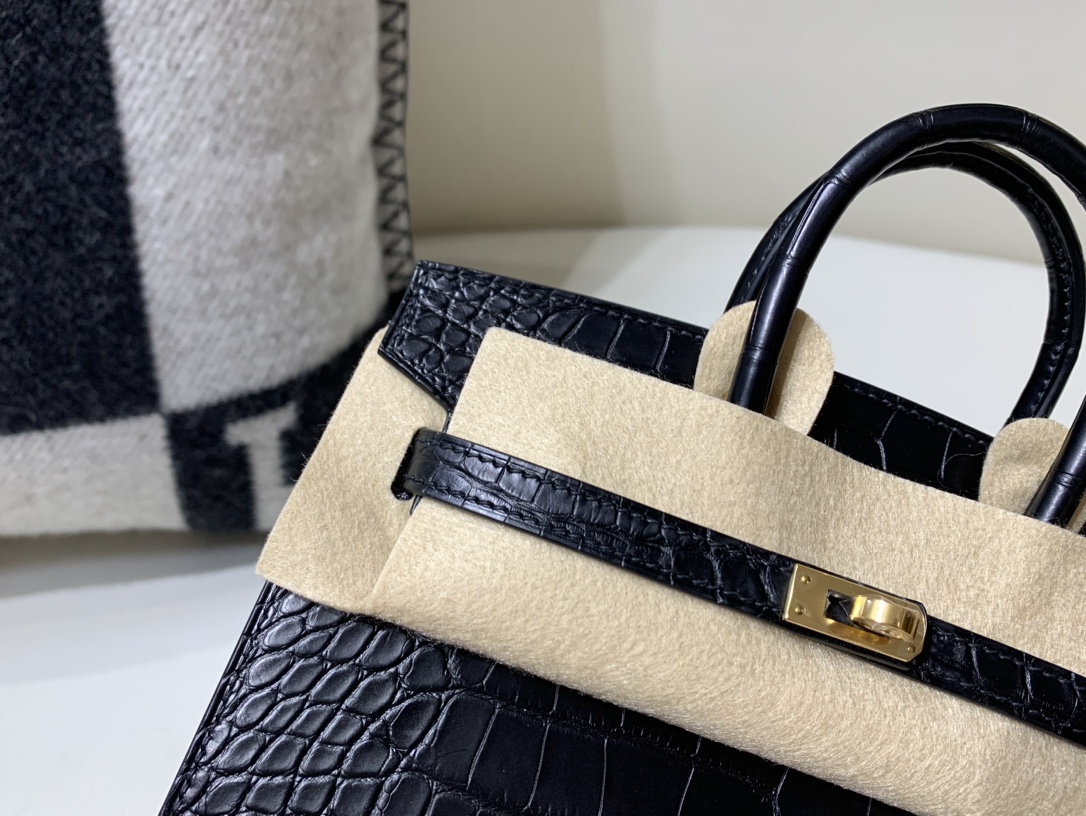 Hermes Birkin Bag Matte Porosus Crocodile Leather