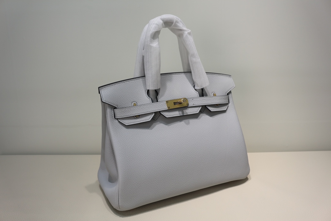 HERMES Birkin Handbag Bleu Saphir Clemence With Gold Hardware