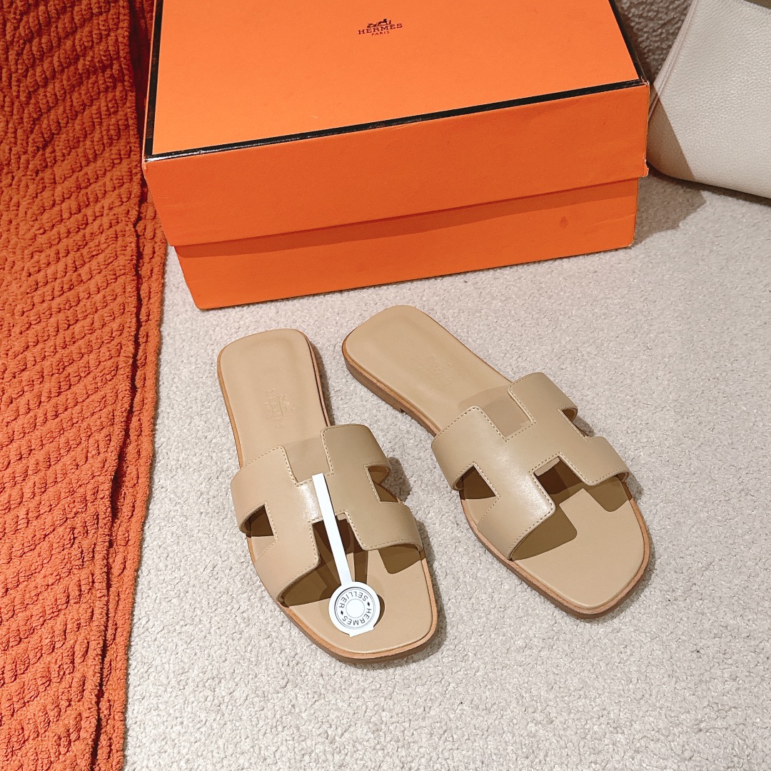 Hermes  Box Calfskin Oran Sandals  Beige Lin