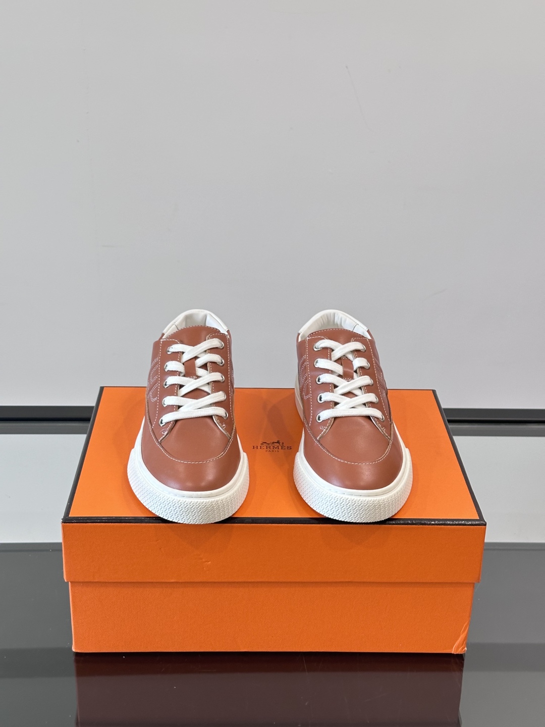 Hermes  Calfskin Deep Sneakers  Naturel