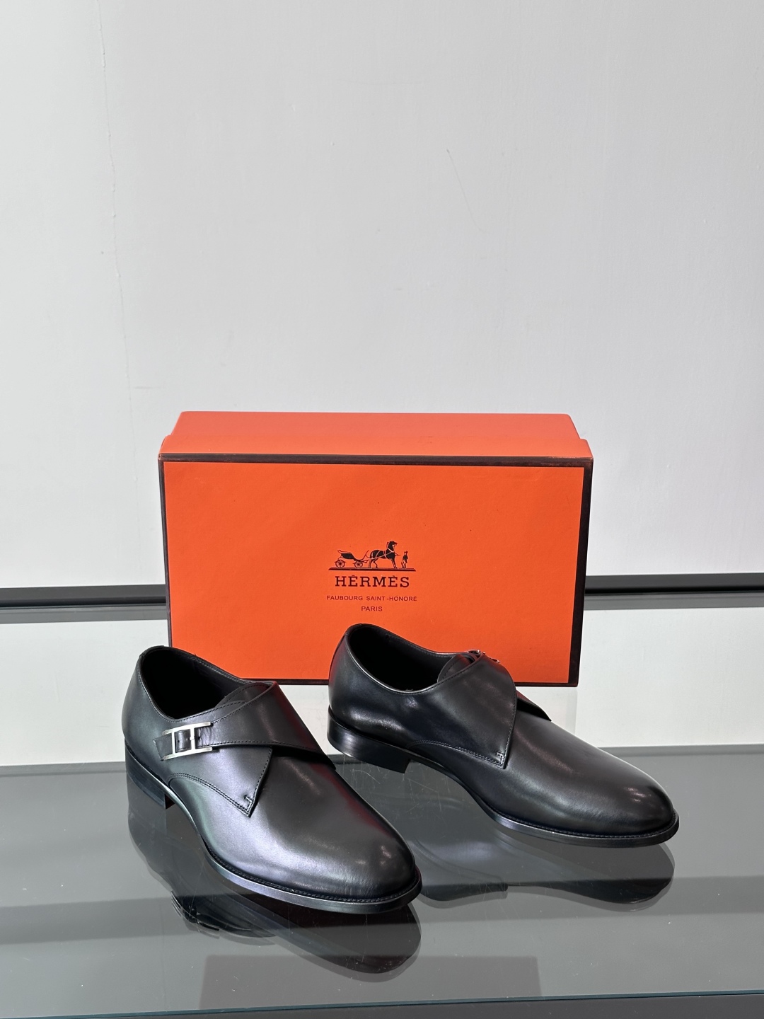 Hermes  Calfskin Mens Buckle Loafers  Black