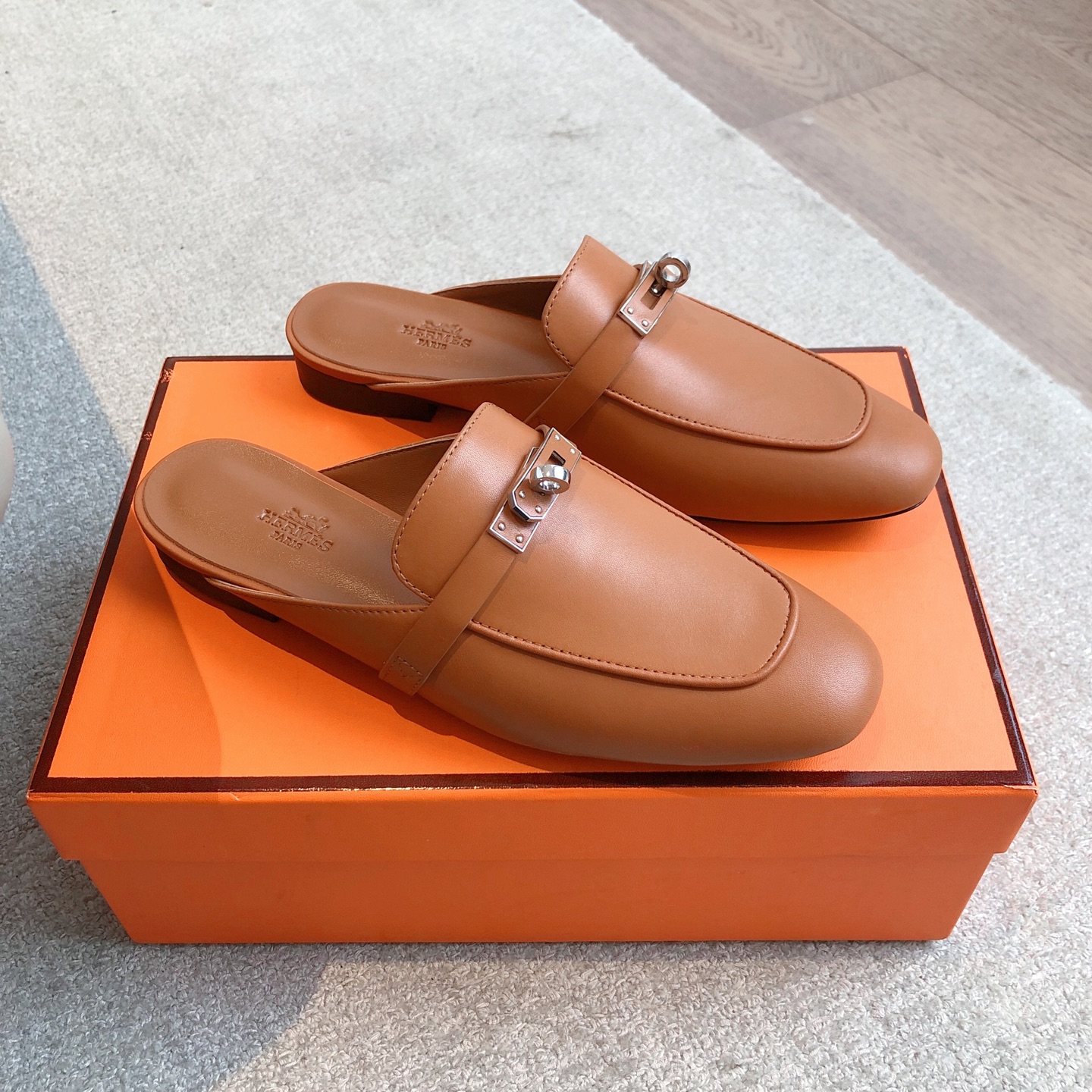 Hermes  Calfskin Oz Mules 41 Palissandre