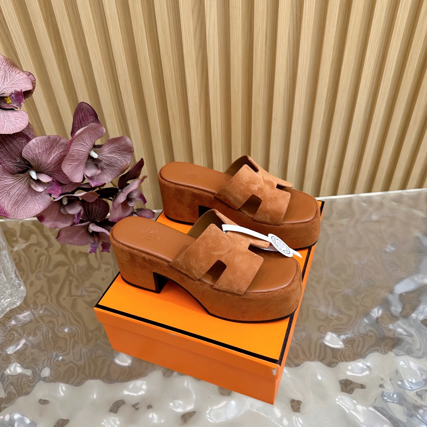 Hermes  Calfskin Suede Eze 30 Sandals Naturel