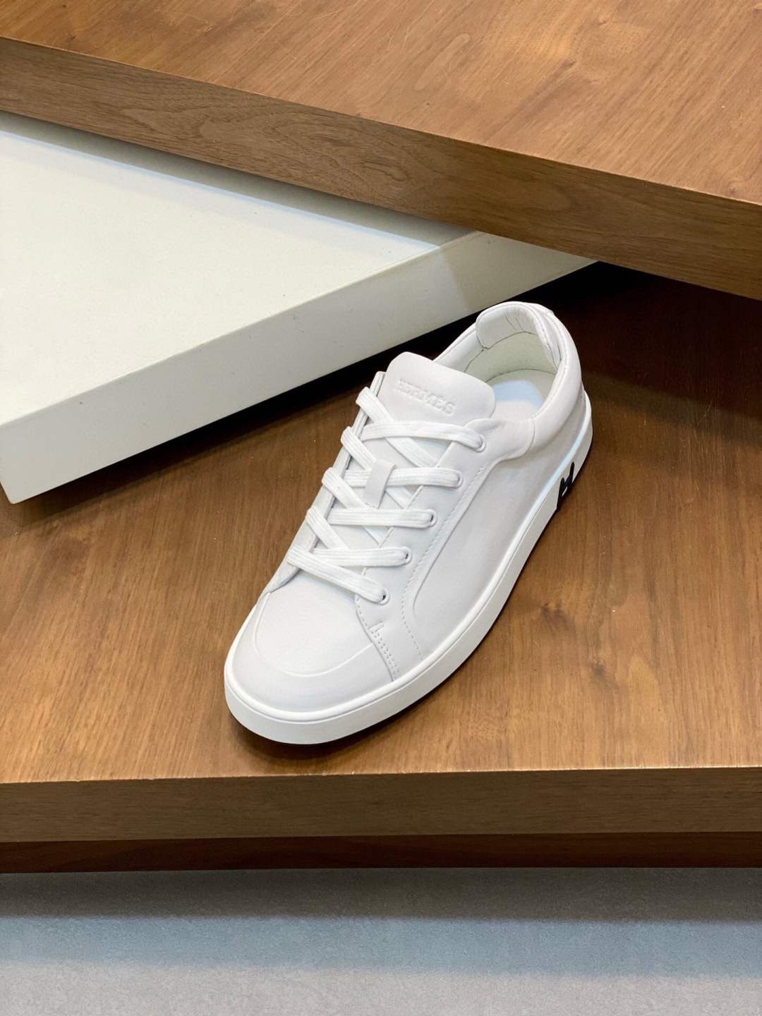 Hermes  Calfskin Suede Goatskin Mens Kid Sneakers White