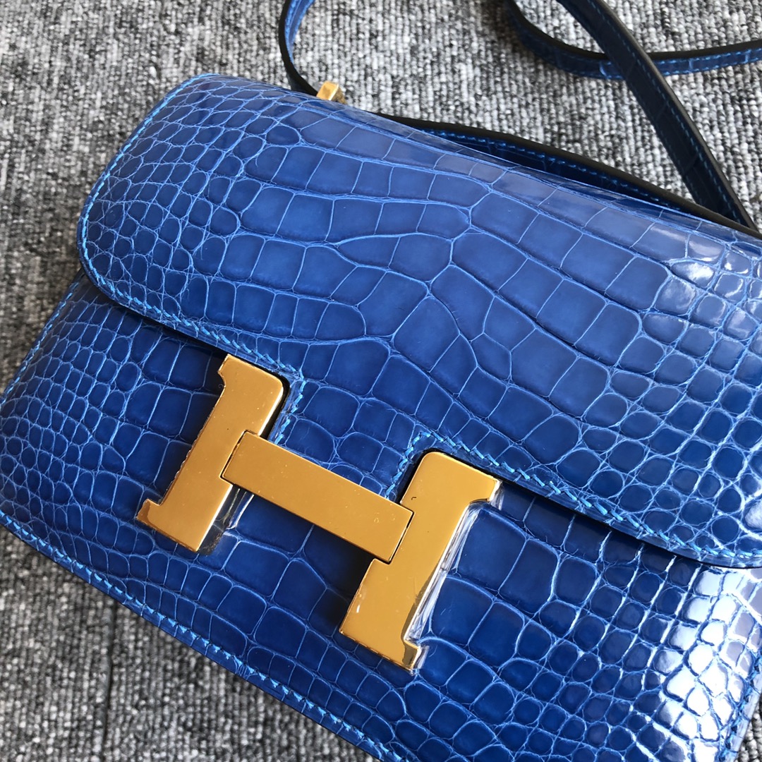 Hermes Constance 18cm Bleu Electrique Shiny Croc