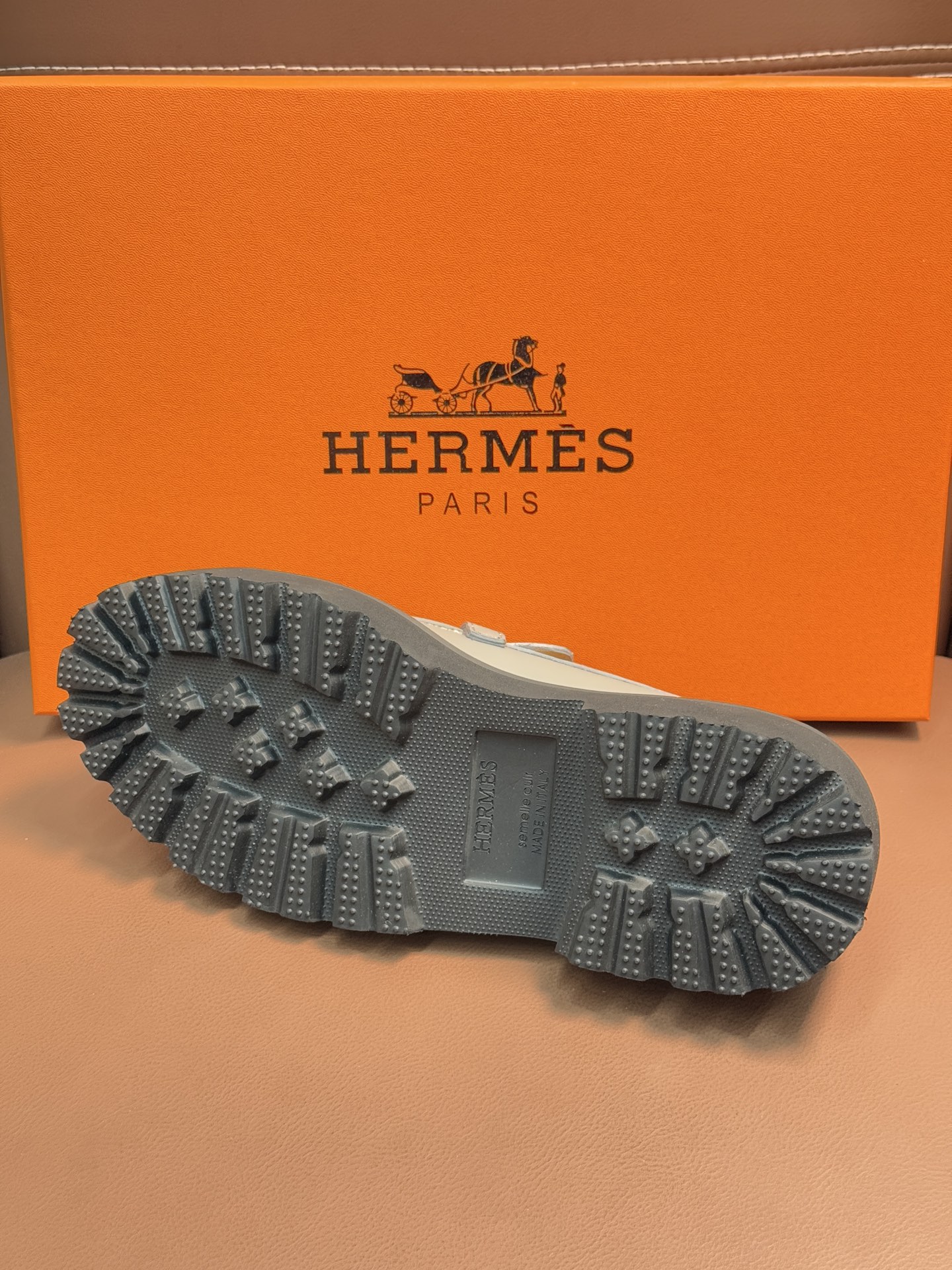 Hermes  Epsom Womens Destin Loafer GRAY Blanc Gomme