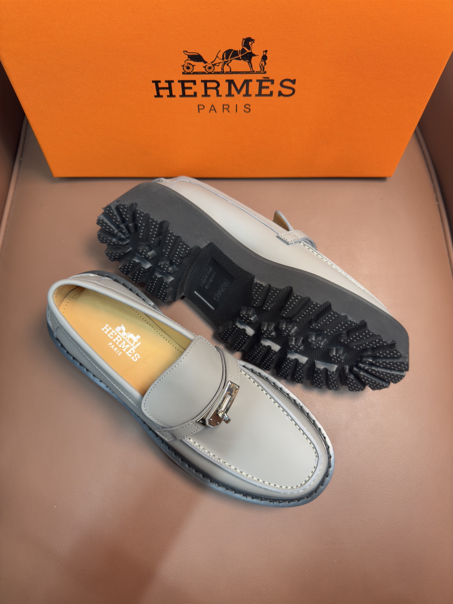 Hermes  Epsom Womens Destin Loafer GRAY Blanc Gomme