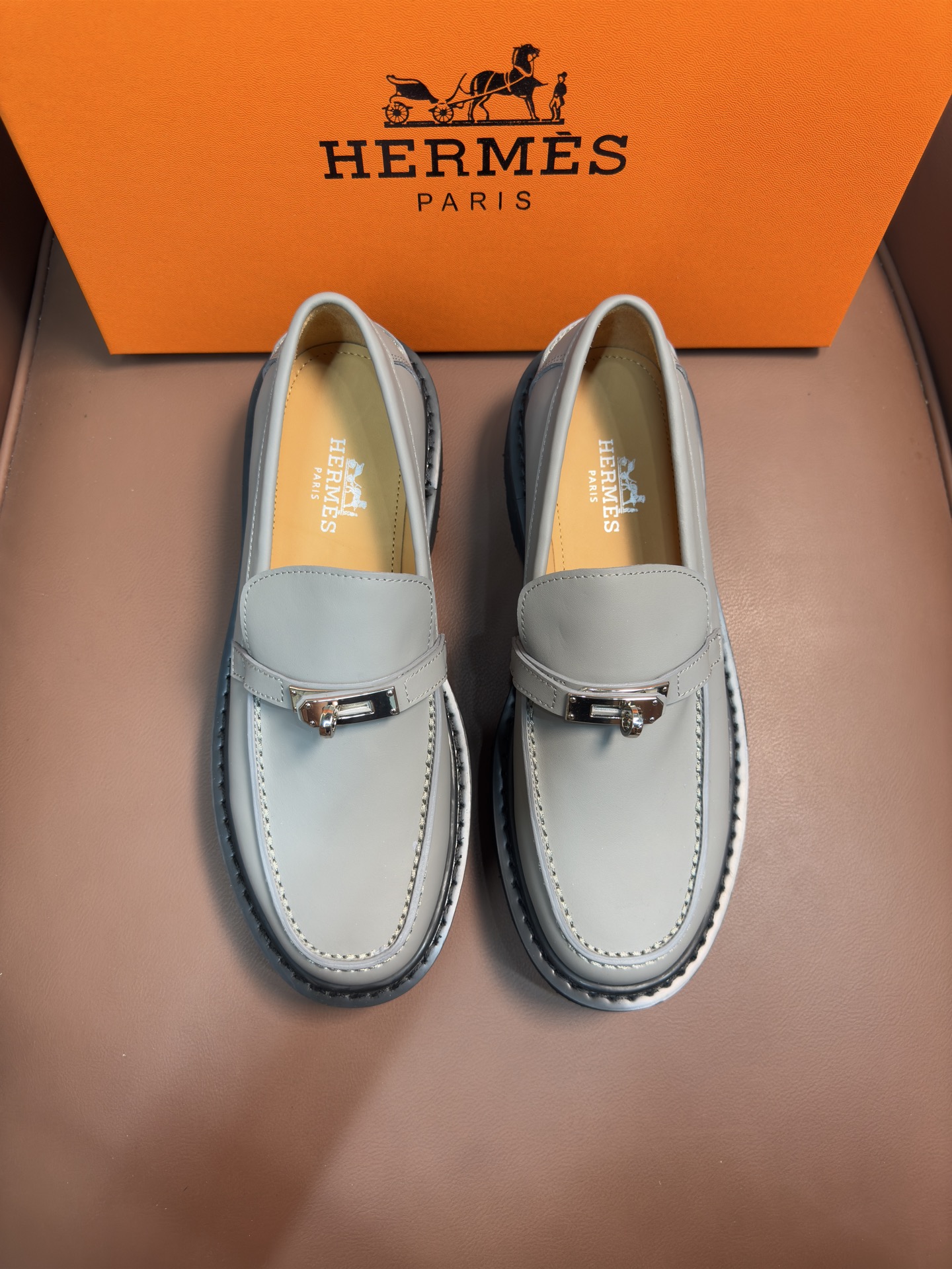 Hermès Dove Gray Leather Loafers - Lug Sole
