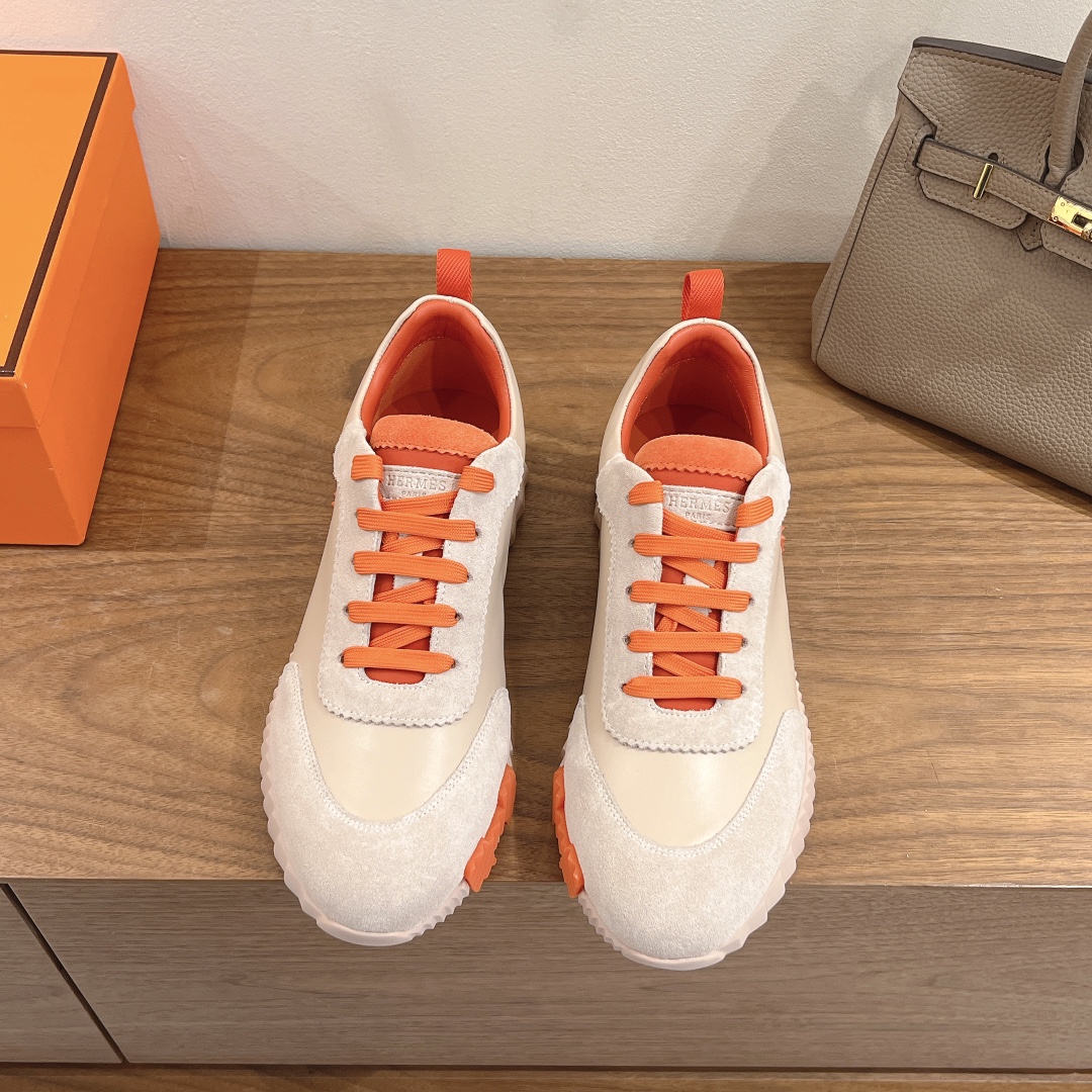 Hermès Ecru Orange Sneakers - Hermès Ecru Orange Trim Sneakers