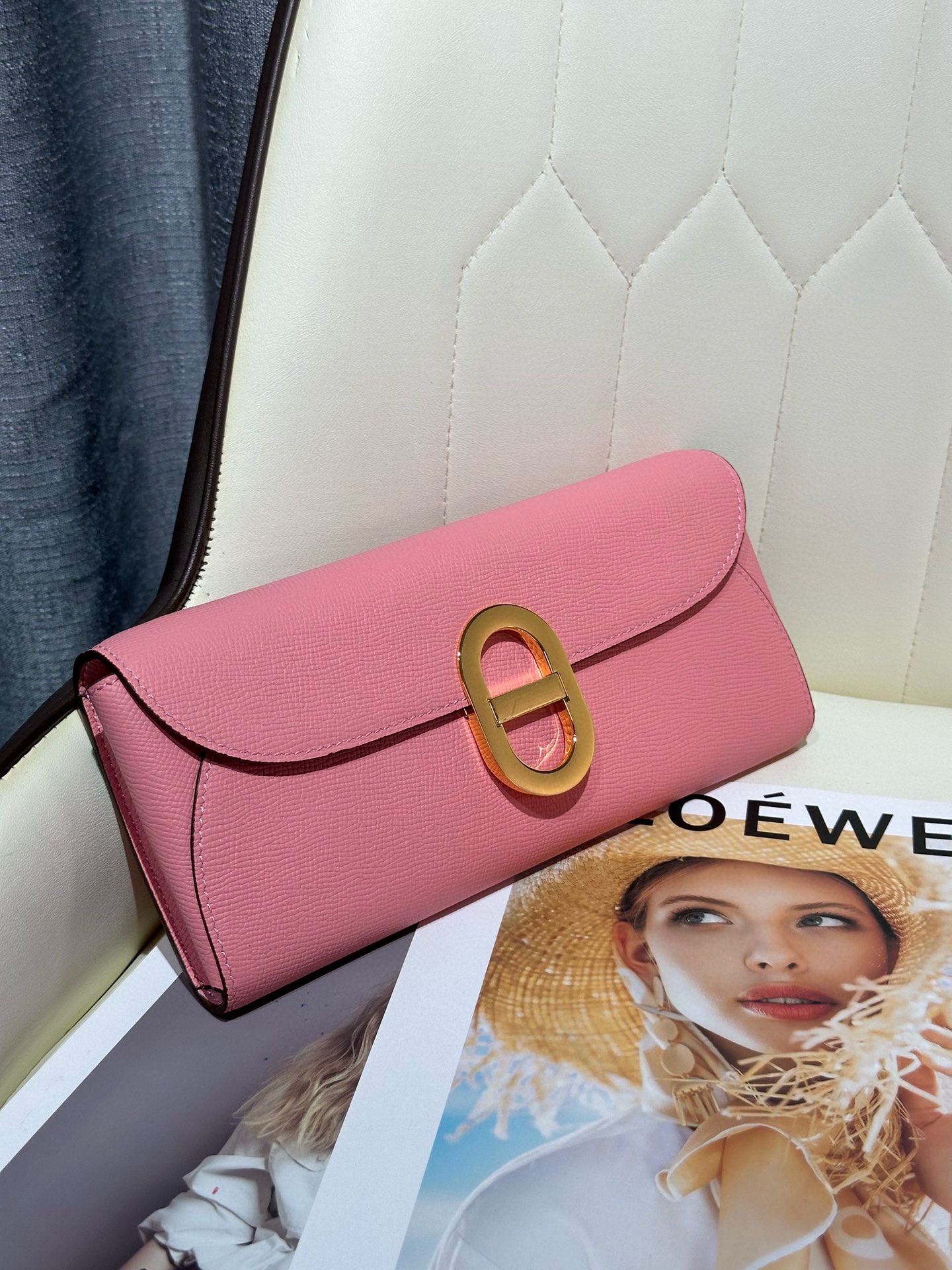 Hermes Hermes Chaine d'Ancre Shoulder Bag Pink Leather