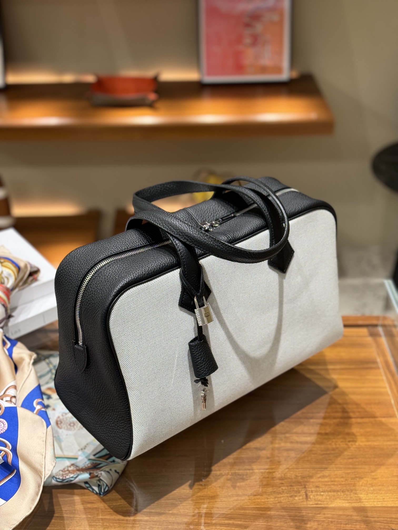 Hermes Hermes Victoria 2 35 Handbag White Black Leather