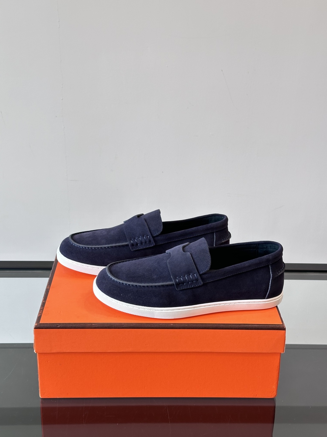 Hermes Job Loafer – Blue navy | Men’s & Women’s Luxury Shoes