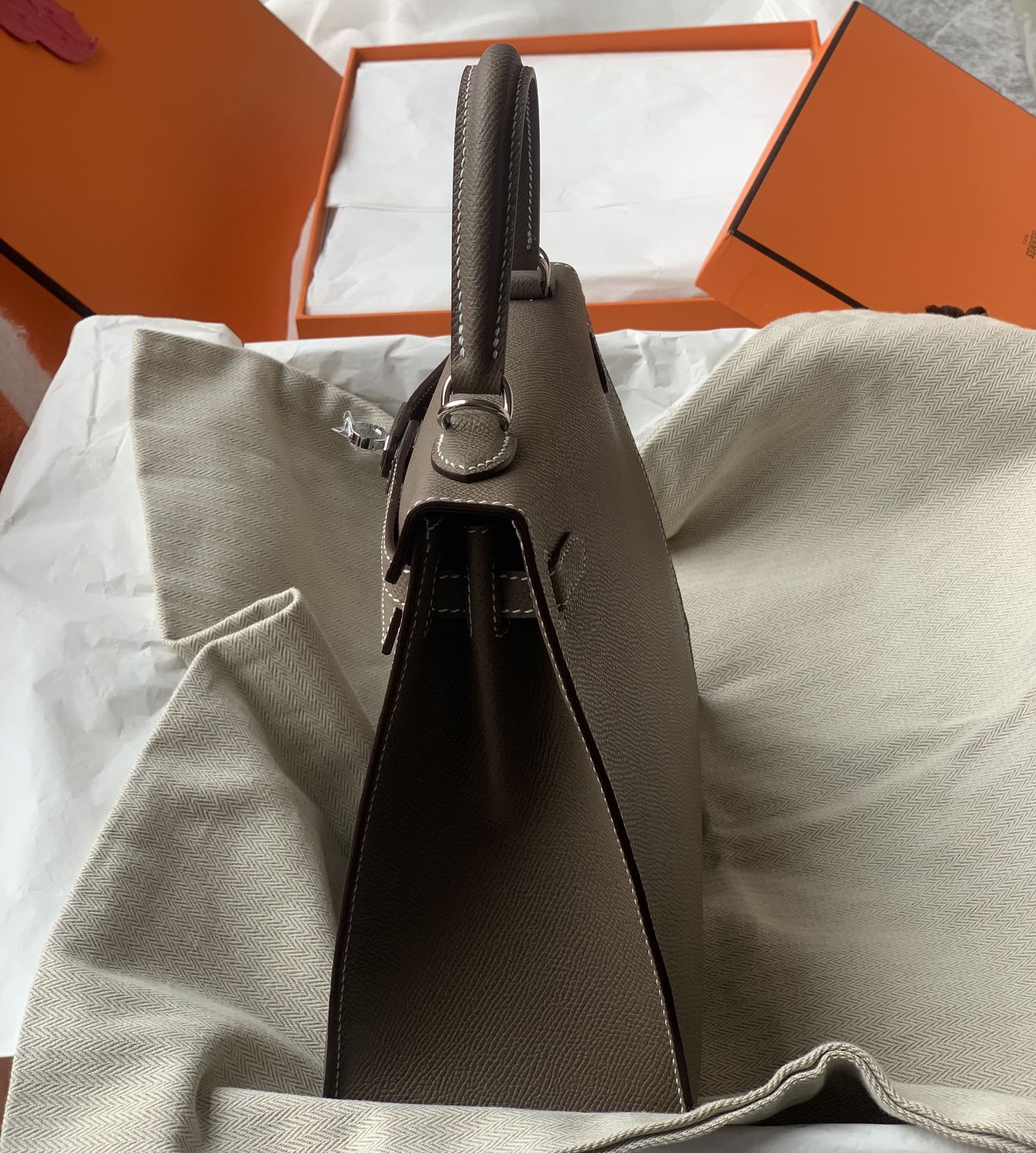 Hermes Light Brown Handbag Silver Lock With 25CM Strap