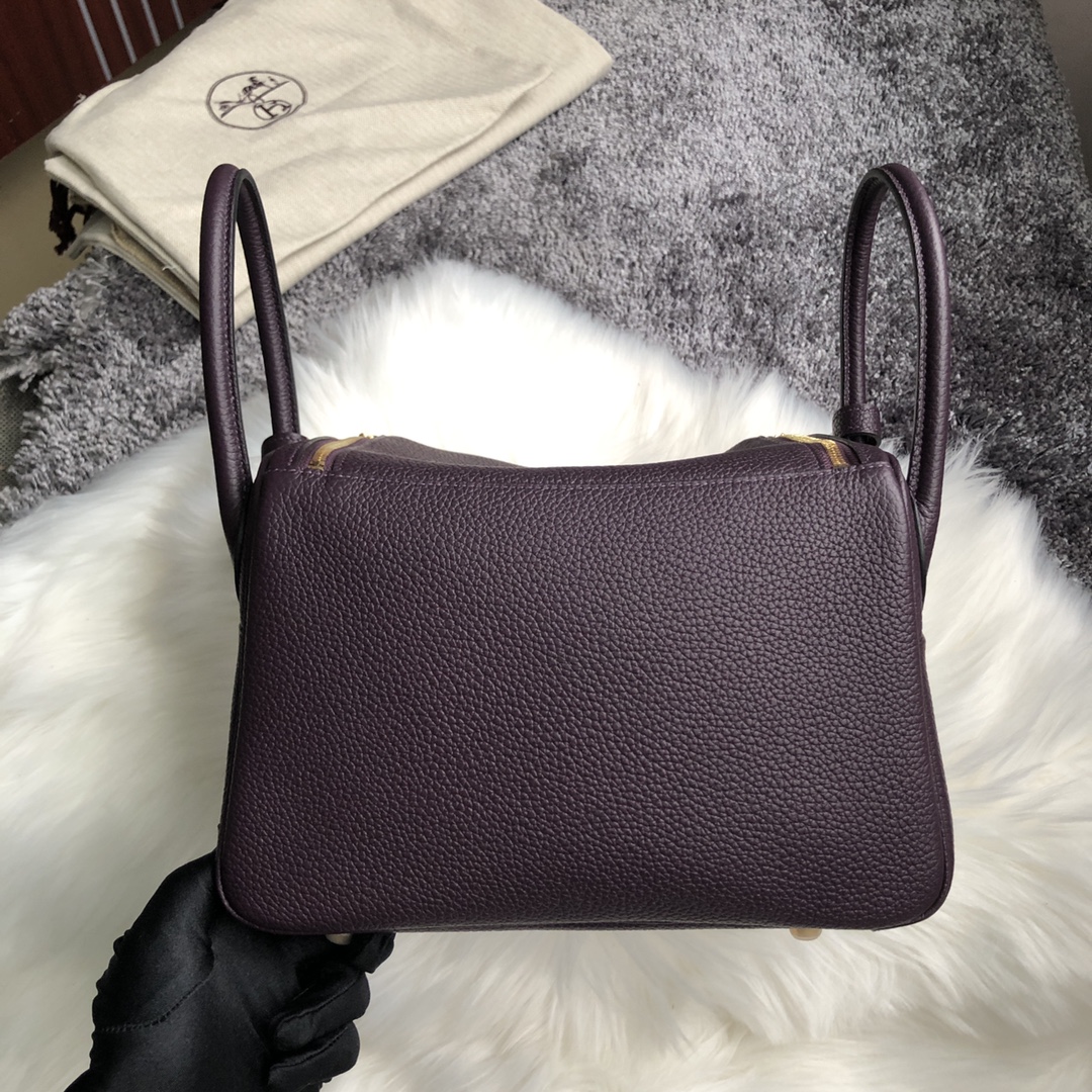 Hermes Mini Lindy Cassis Clemence Gold Hardware