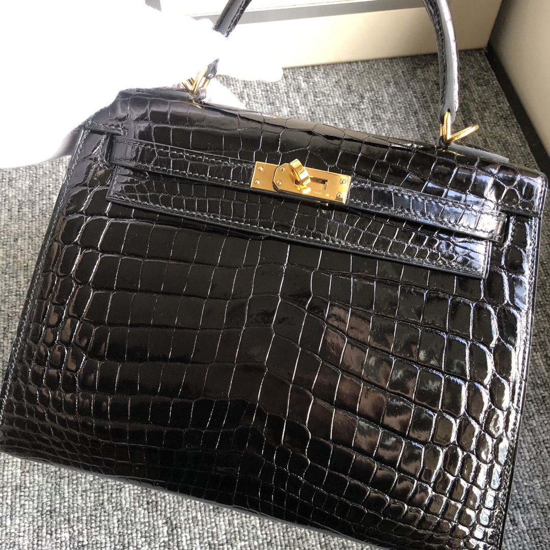 HERMES RIGID 28 KELLY HANDBAG WITH ORIGINAL BOX