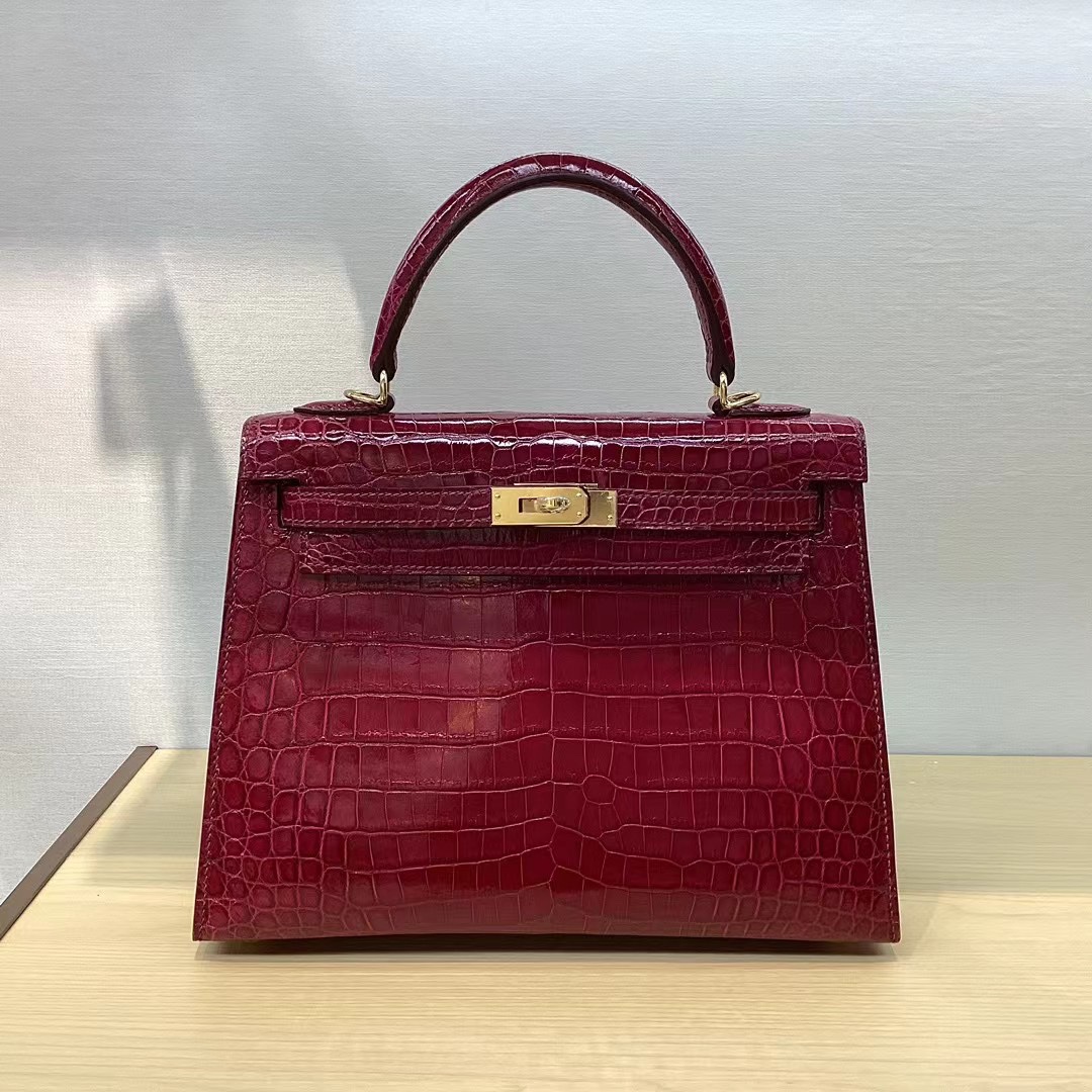 Hermes Vintage Rouge Vif Shiny Porosus Crocodile Kelly 32 Sellier Gold Hardware, 1988 Available For Immediate Sale At Sotheby's