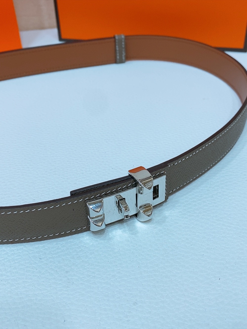 HERMESTaupe and Brown Reversible Calfskin Belt with Palladium Clasp 32mm
