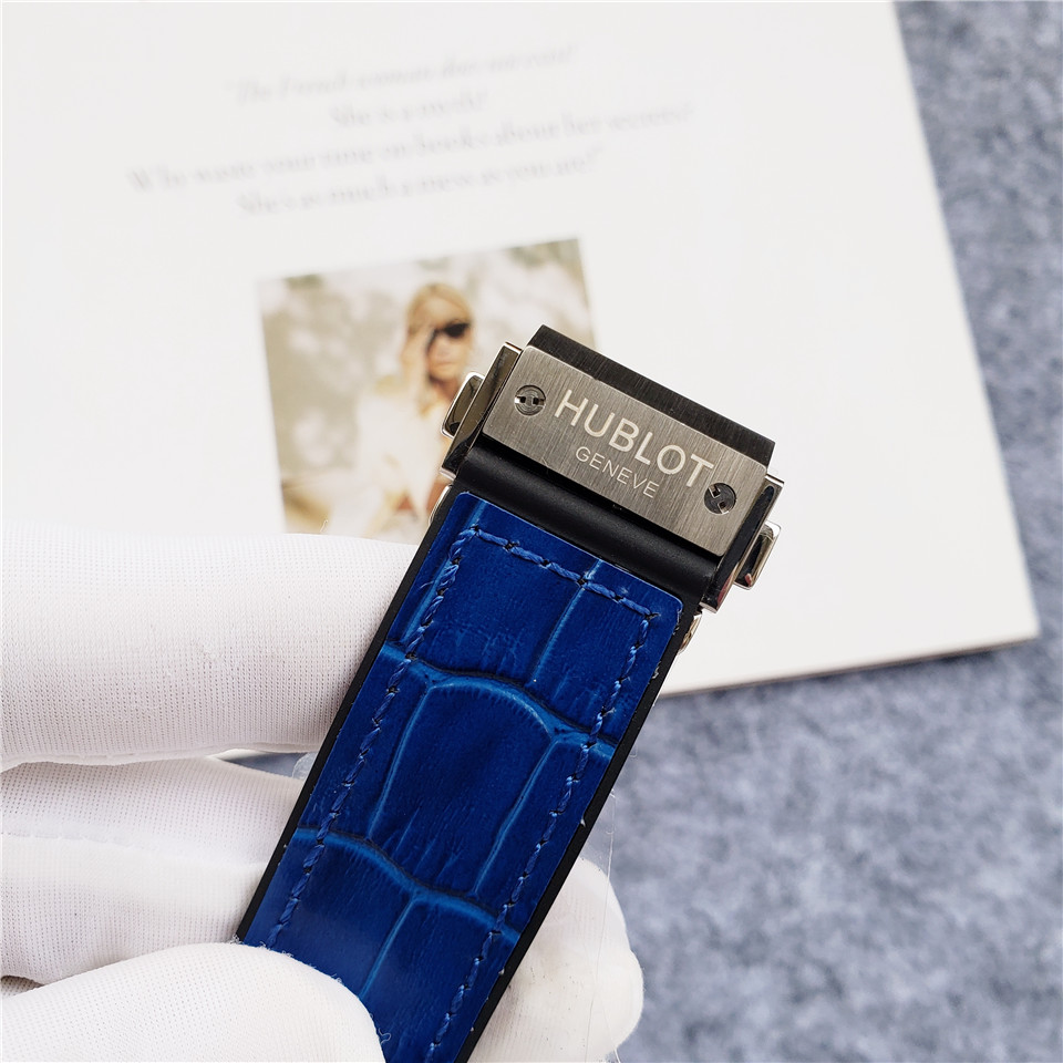 Hublot  Classic Fusion Automatic Blue Sunray Dial Titanium 38mm Men’s Watch
