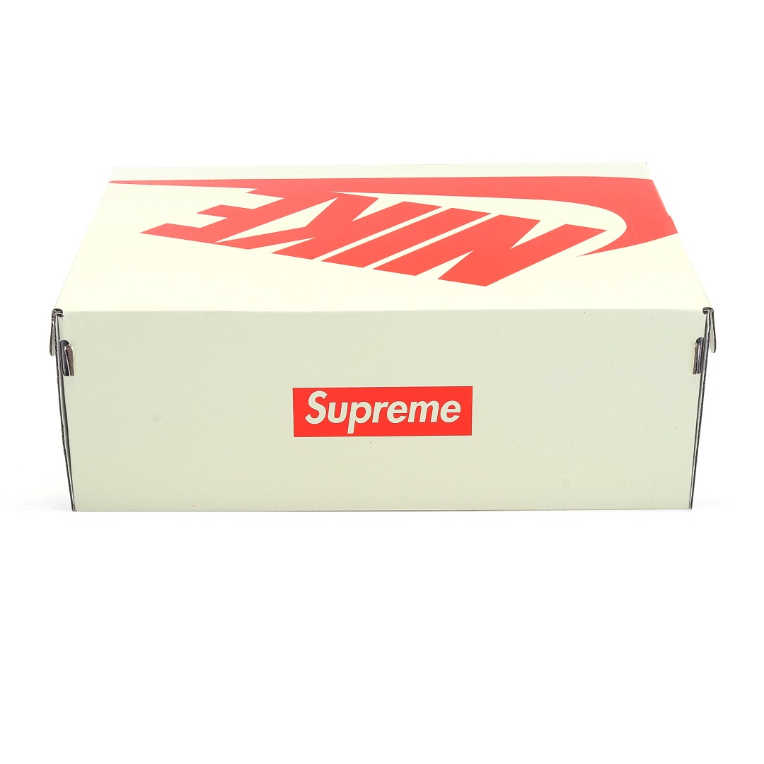 Nike Dunk Low Double hook white background Gucci-FC1688-14010