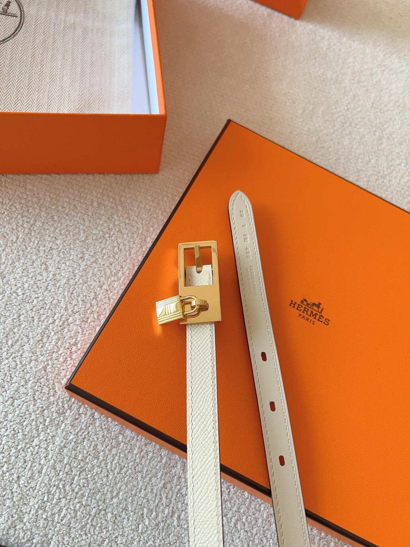 Hermès Kelly Belt in Cream Epsom Leather with Gold Hardware