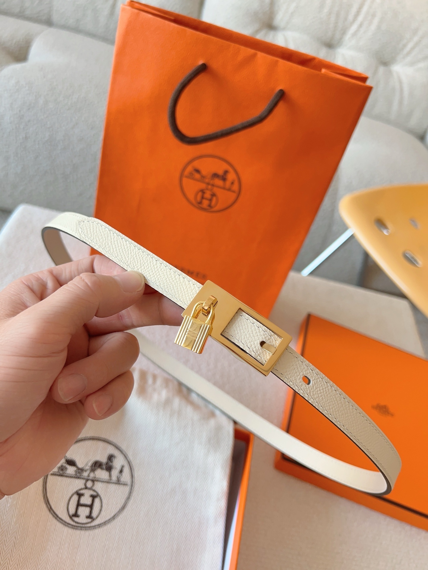 Hermès Kelly Belt in Cream Epsom Leather with Gold Hardware