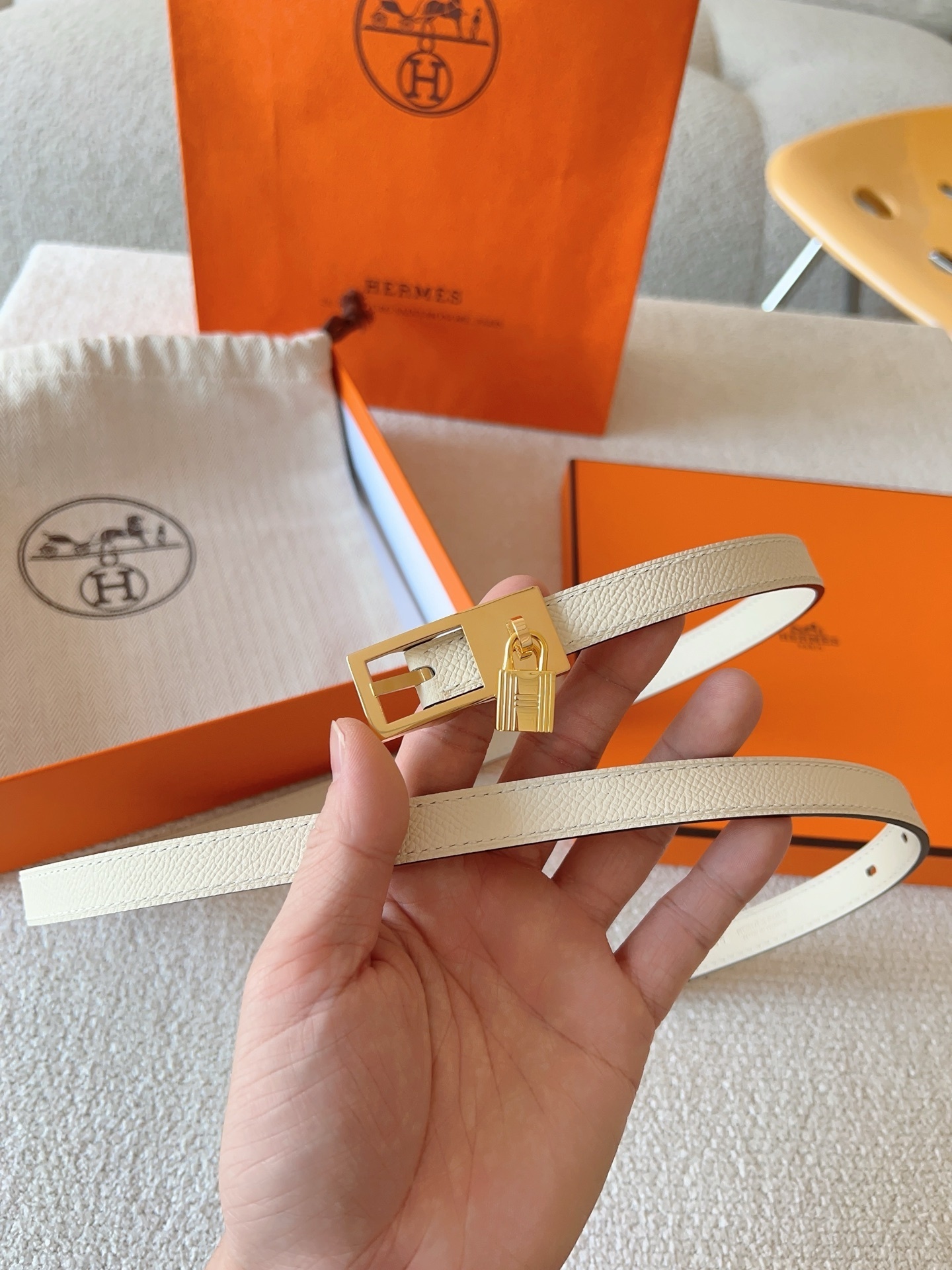 Hermès Kelly Belt in Cream Epsom Leather with Gold Hardware