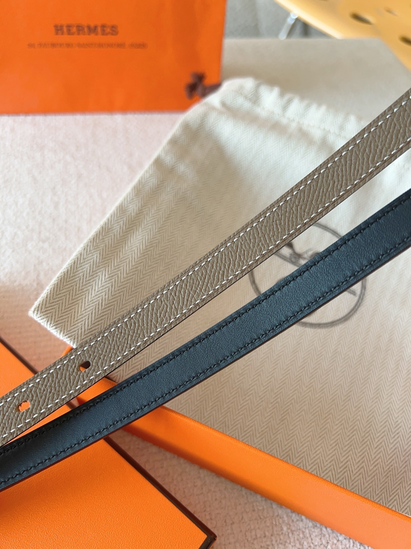 Hermes Kelly 18 Belt Etoupe Epsom Leather with Gold Hardware