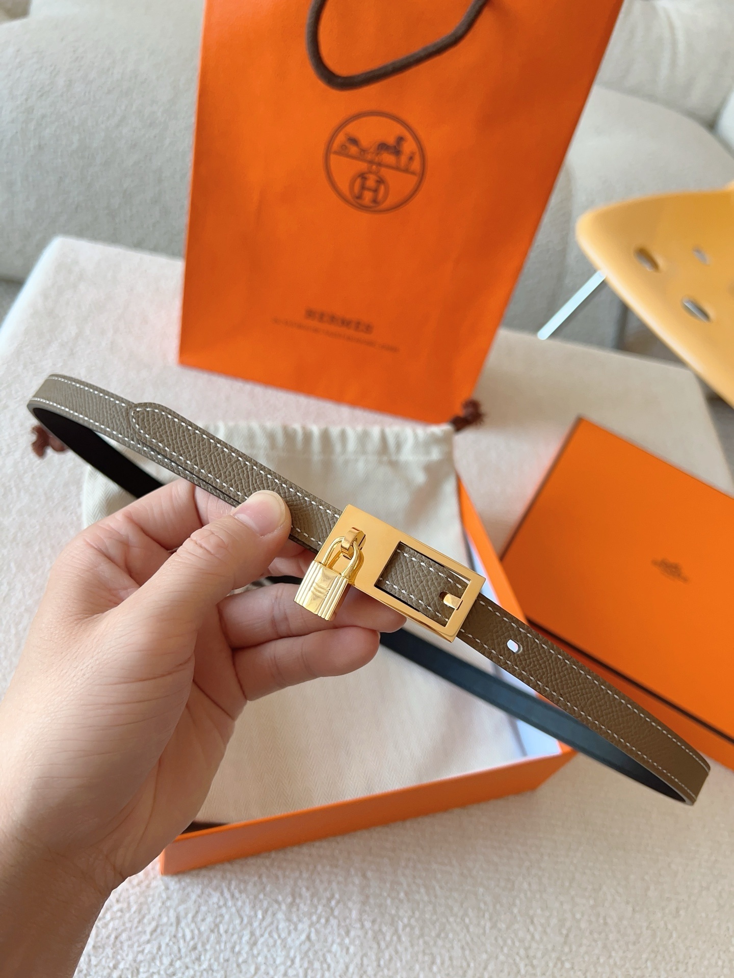 Hermes Kelly 18 Belt Etoupe Epsom Leather with Gold Hardware