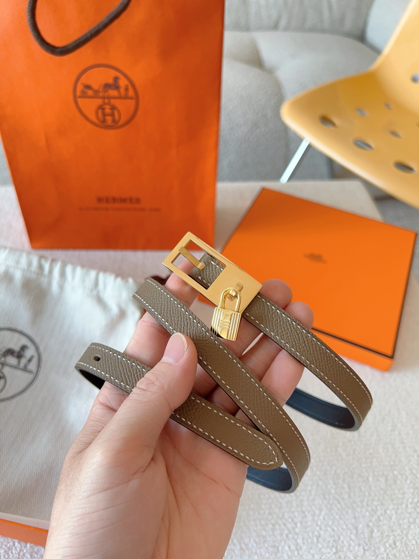 Hermes Kelly 18 Belt Etoupe Epsom Leather with Gold Hardware