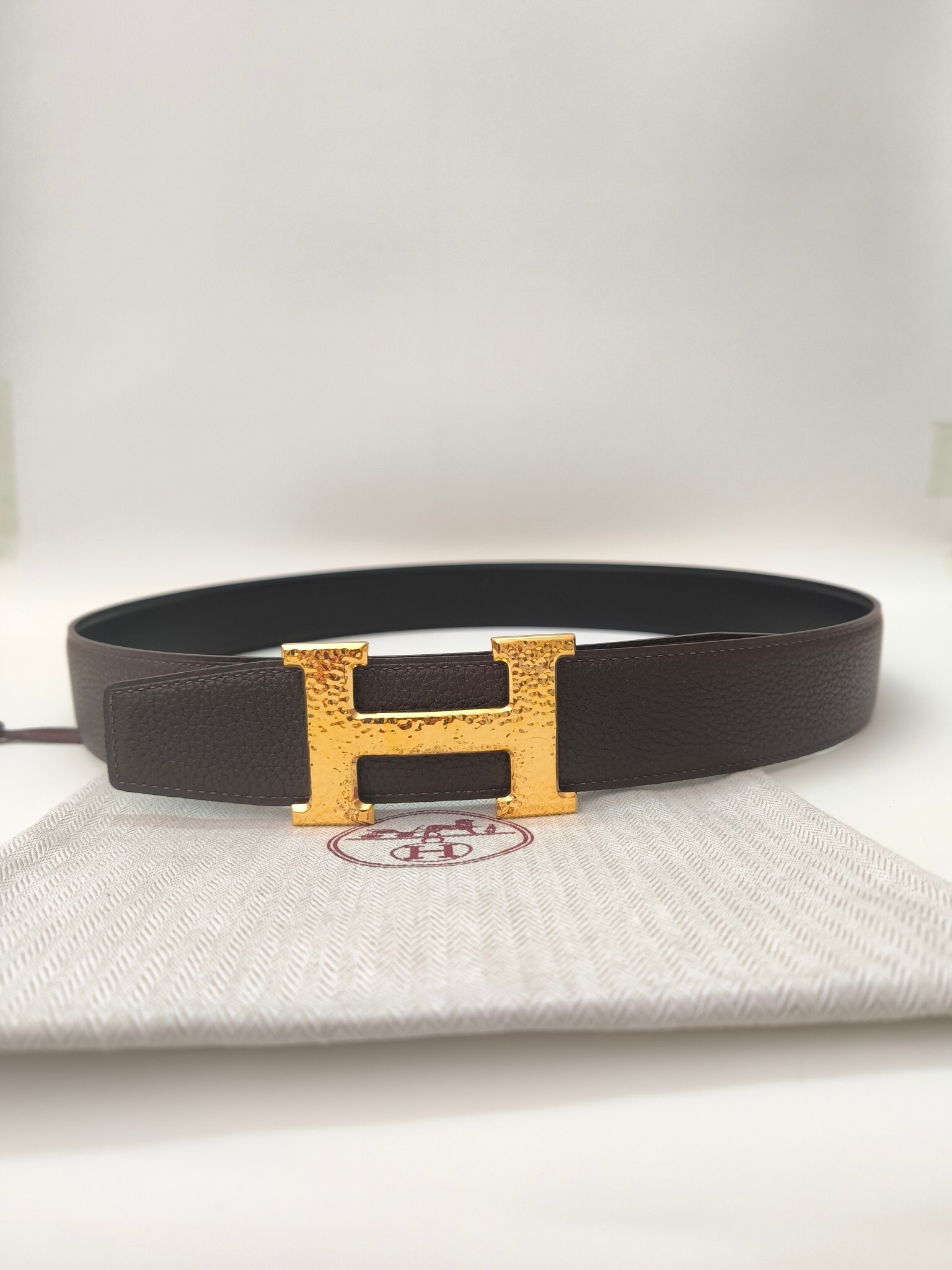 Luxury Hermes H Belt Hammered Gold Buckle Brown Togo Leather