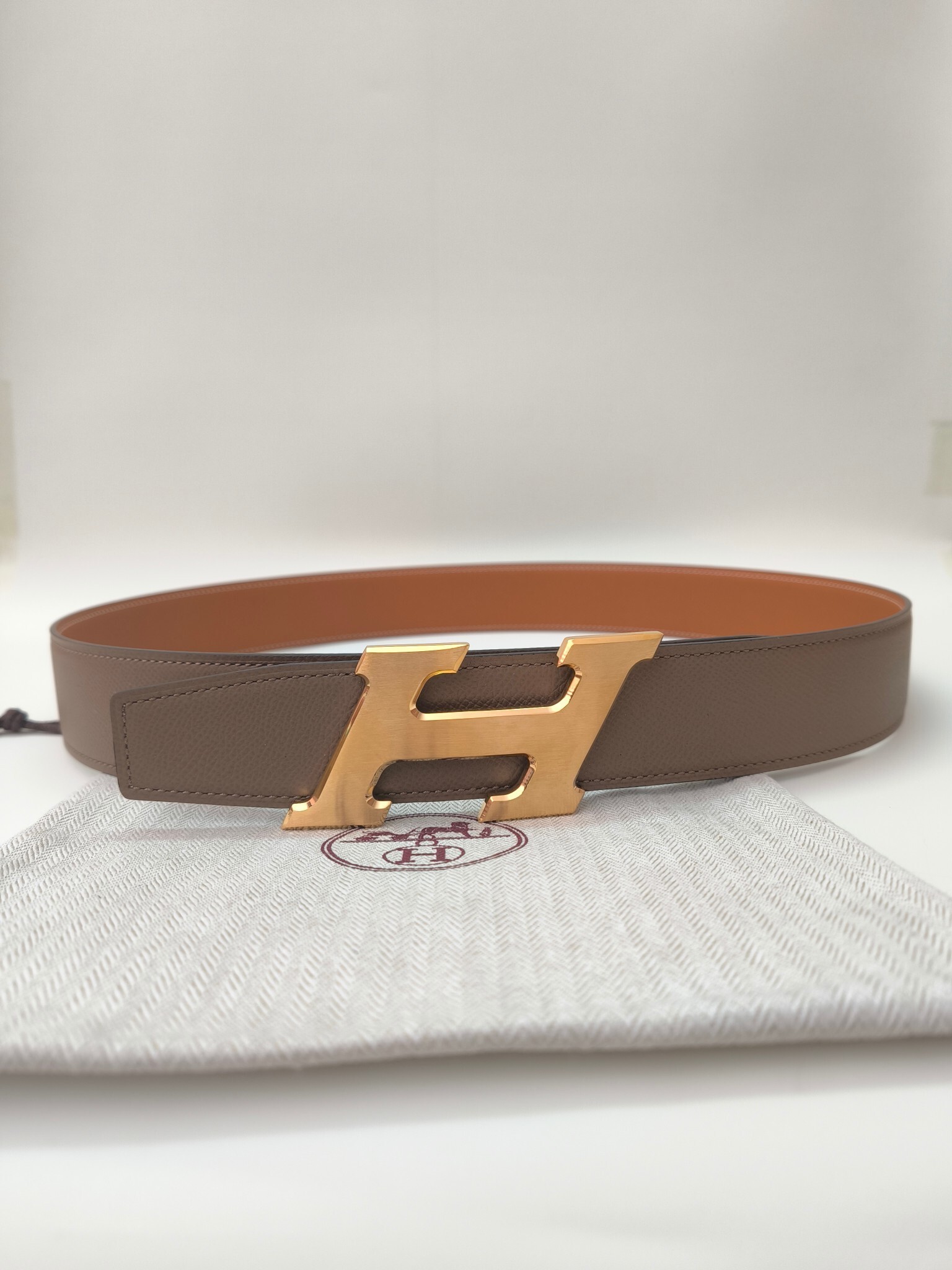 Hermès H Buckle Reversible Leather Belt – Etoupe and Gold