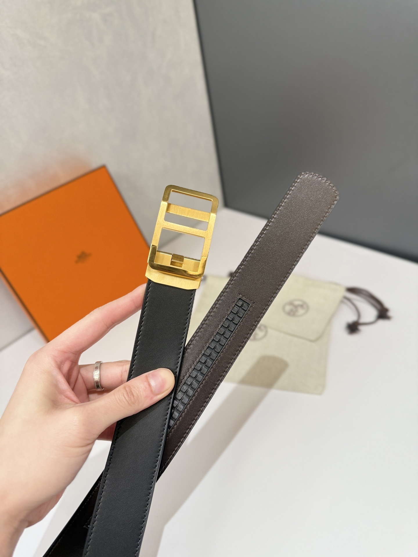 Luxury Black Leather Belt with Gold Rectangular Buckle for Men