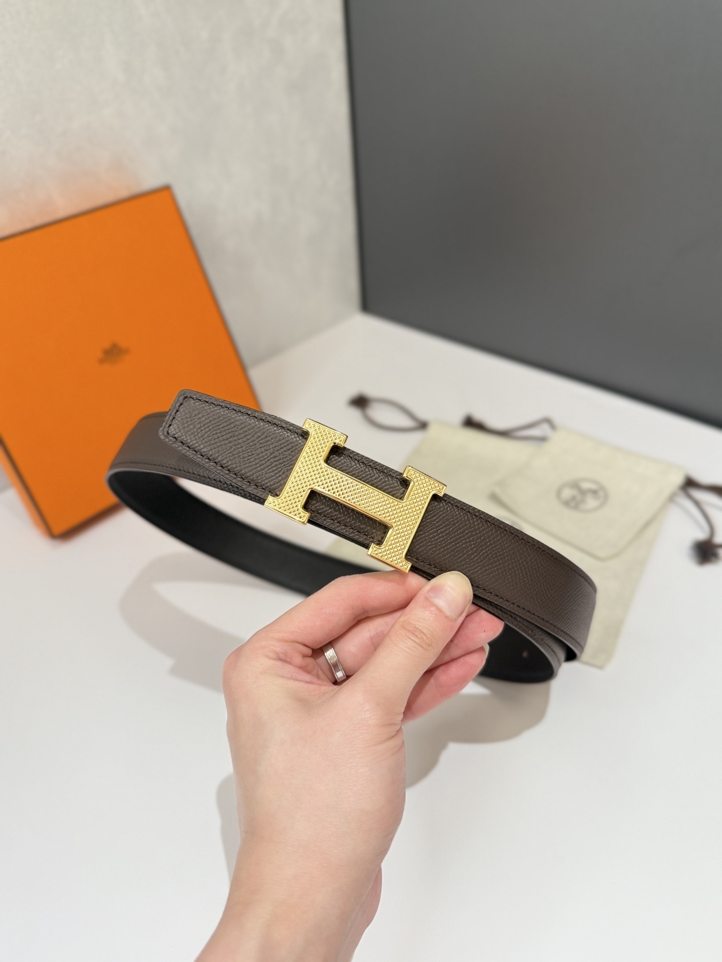 Luxury Black Leather Belt with Gold Textured H Buckle