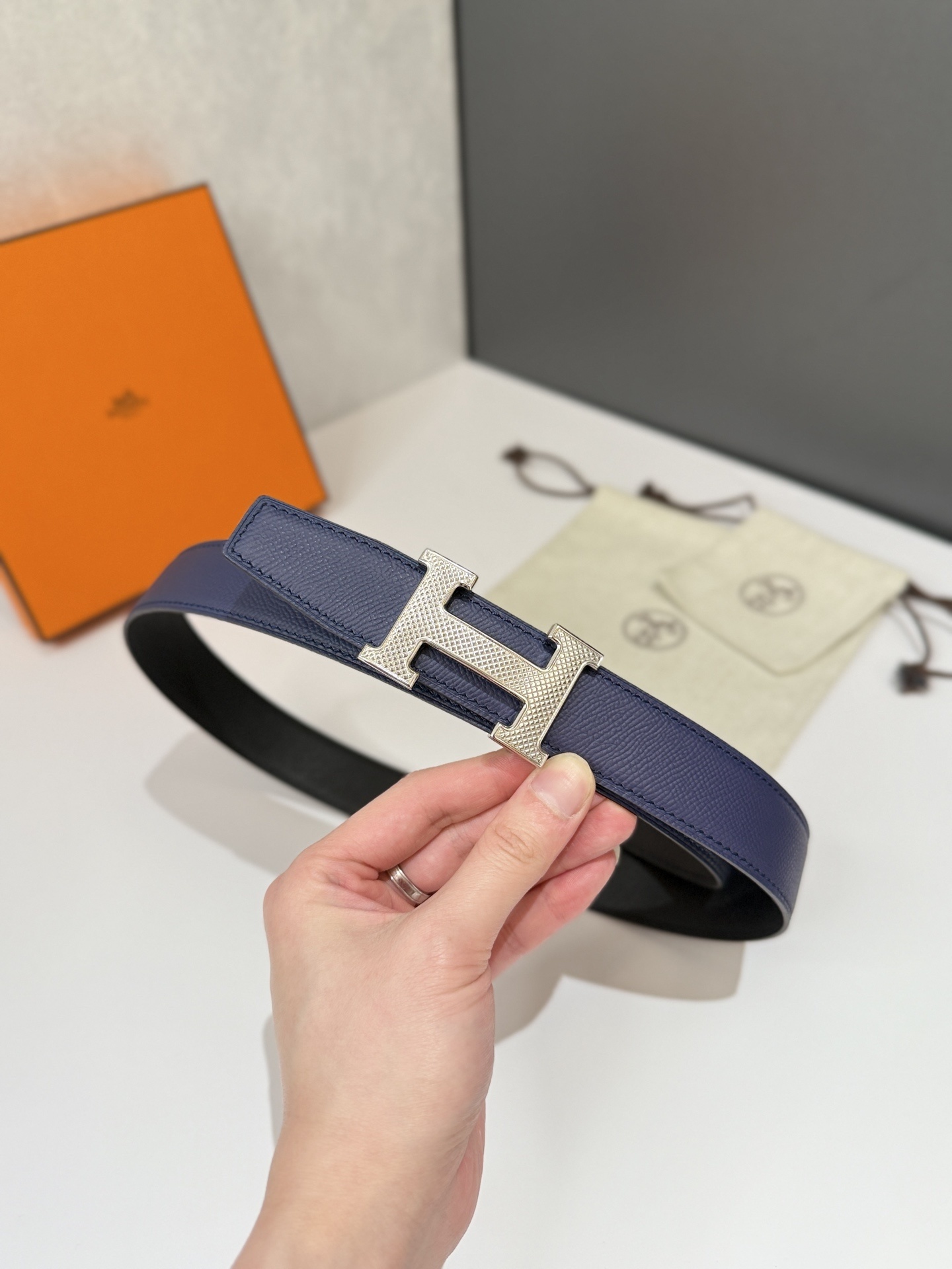 Premium Men's Reversible Leather Belt with Textured H Buckle