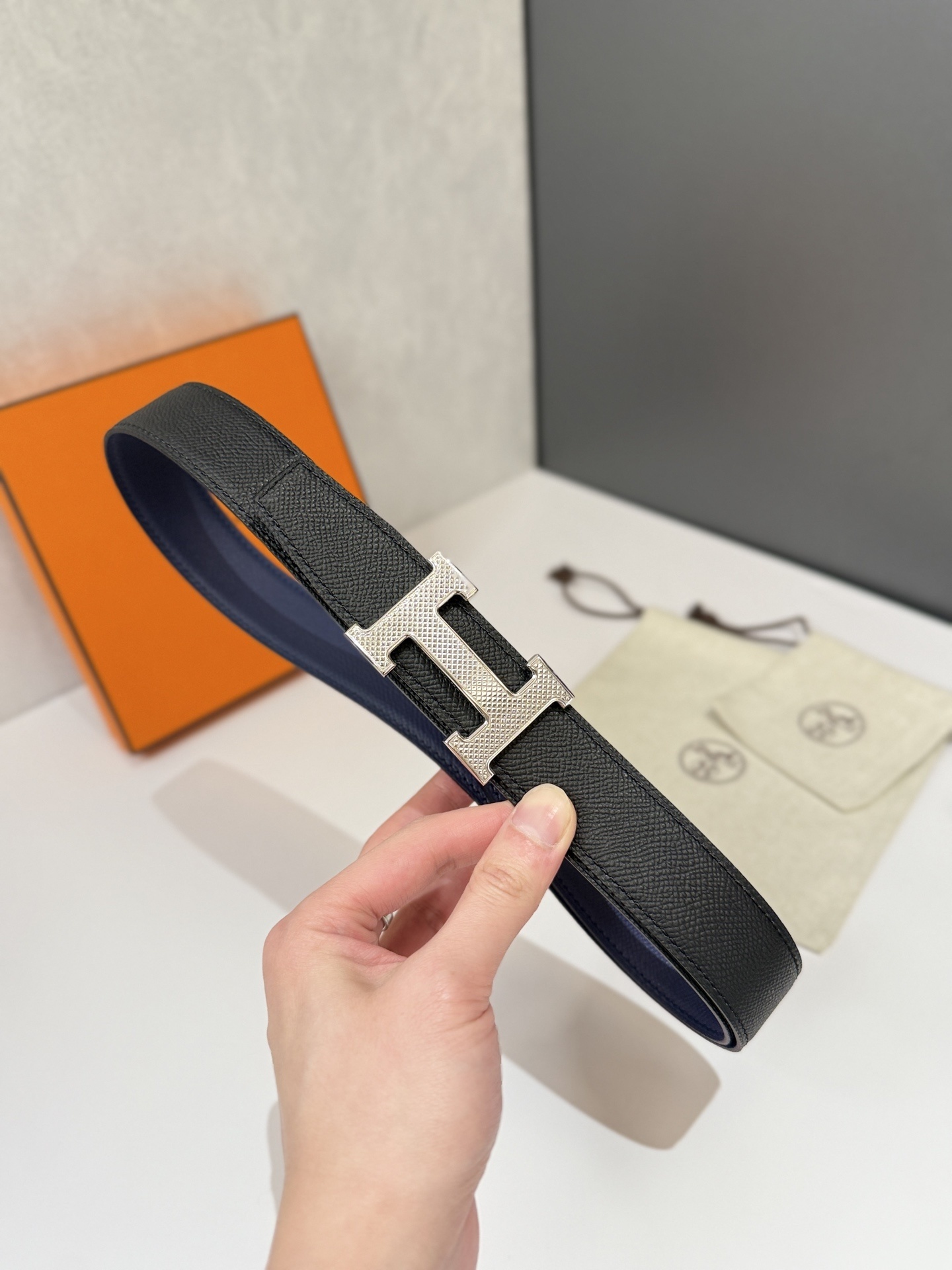 Premium Men’s Reversible Leather Belt with Textured H Buckle