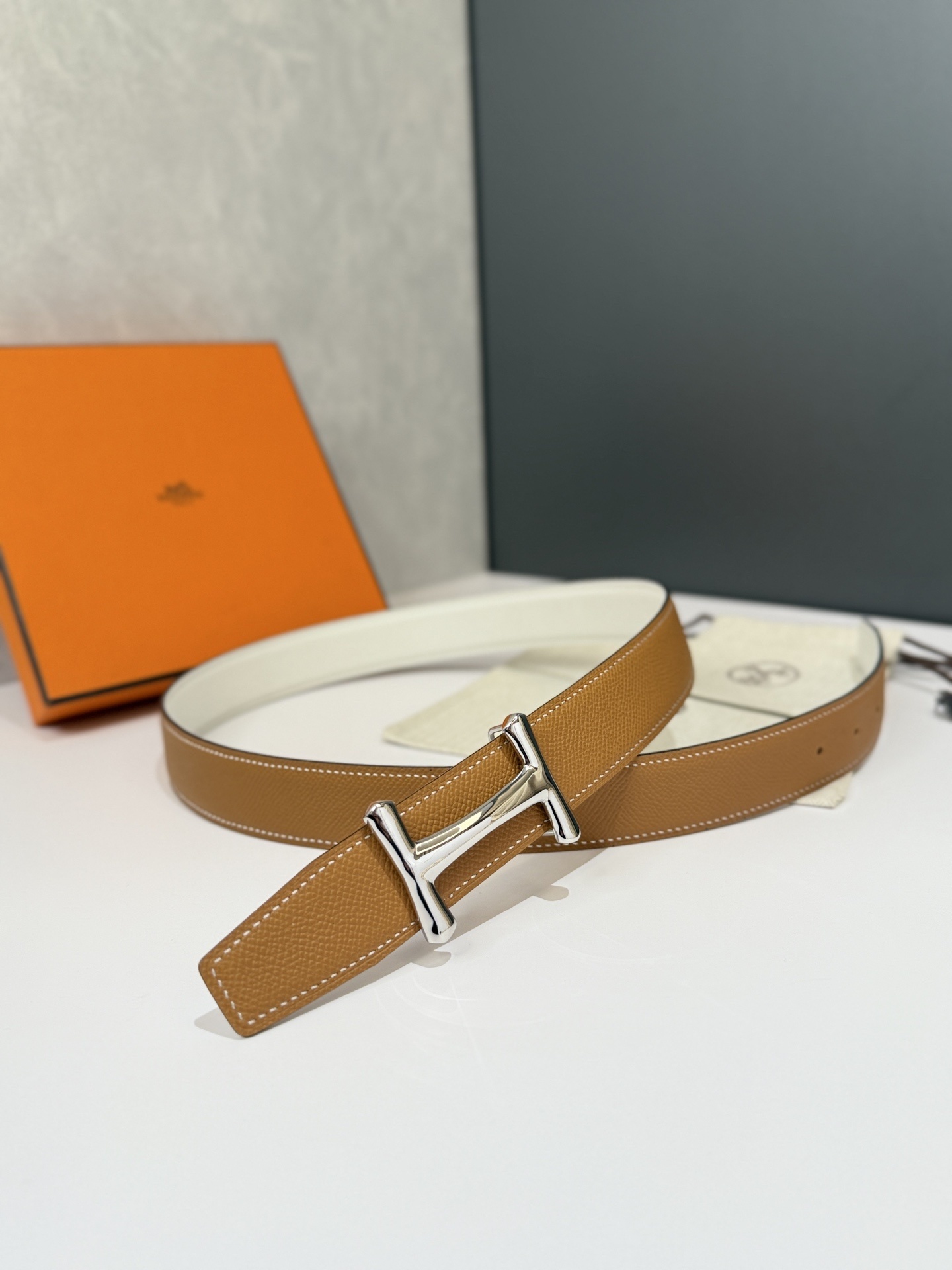 Luxury Tan Epsom Leather Belt with Silver Buckle - Designer Style