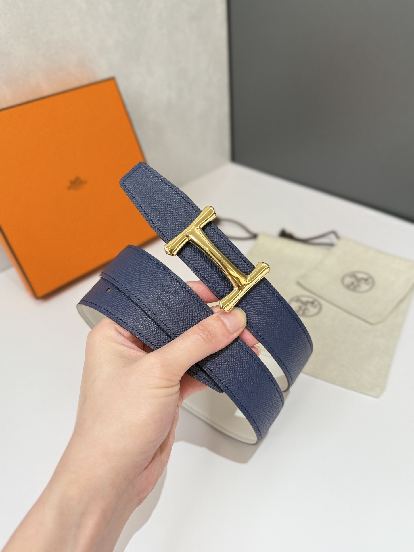 Luxury Reversible Navy Leather Belt with Gold H Buckle