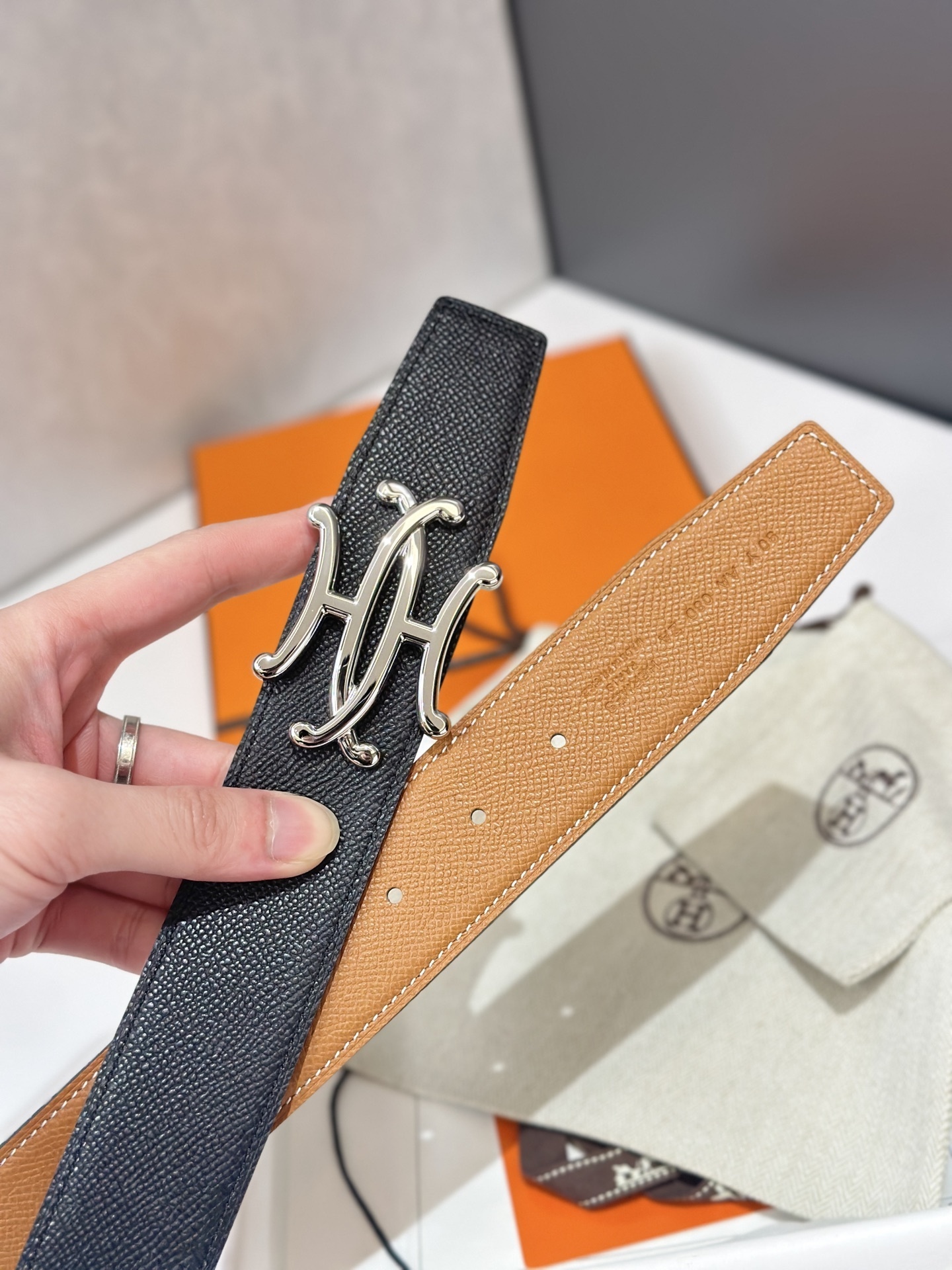 Luxury Hermès Reversible Leather Belt - Black & Tan with Silver Buckle