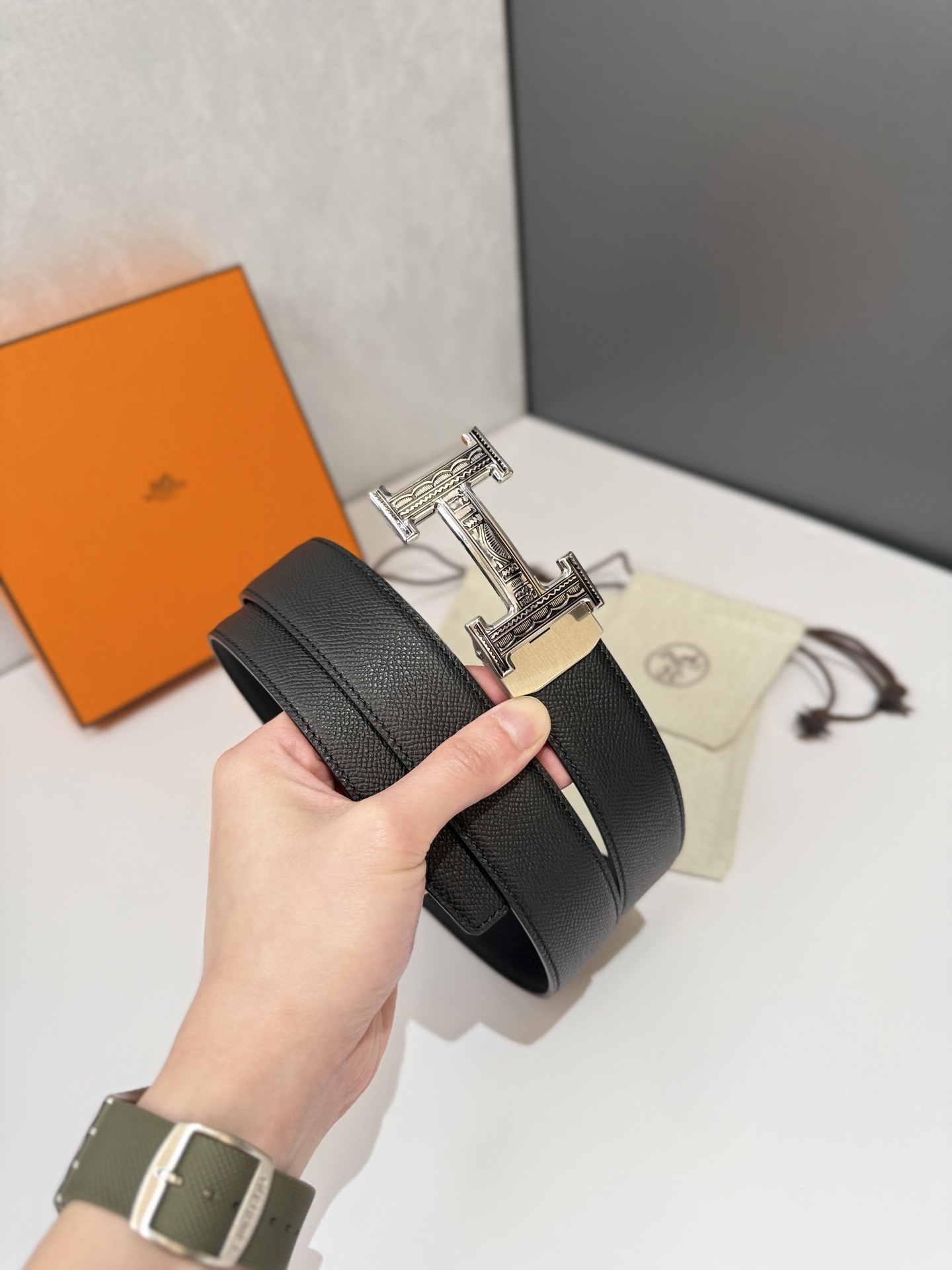 Hermes Black Epsom Leather Belt with Textured Silver H Buckle