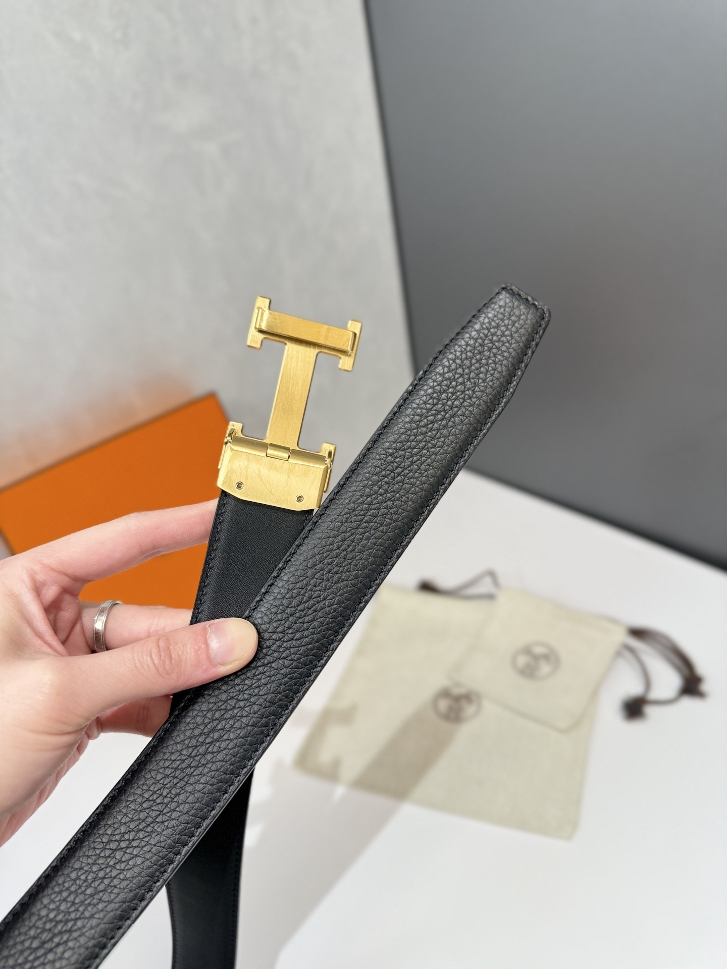 Luxury Black Pebble Leather Belt with Engraved Gold H Buckle