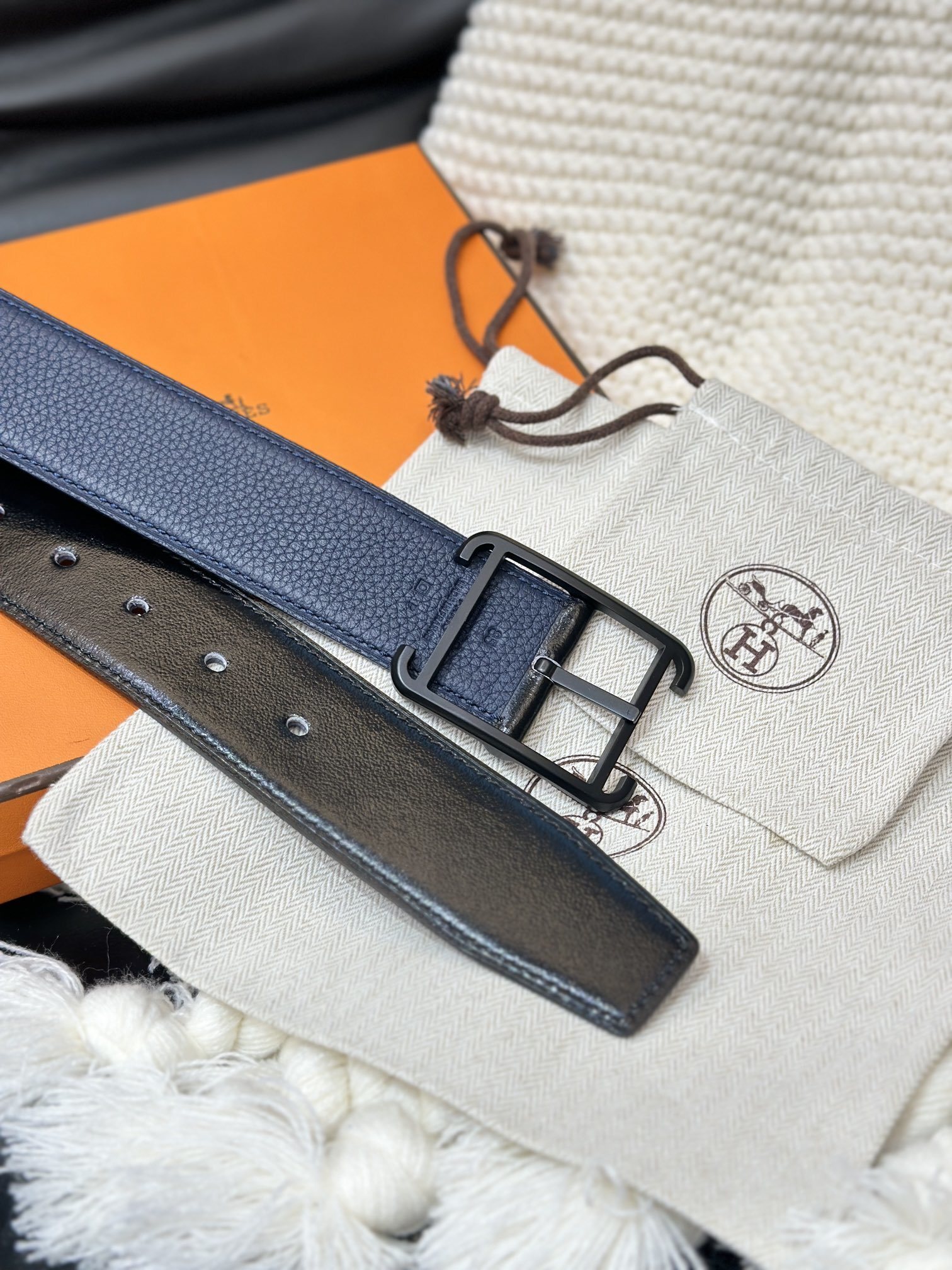 Hermès Men's Reversible Leather Belt - Navy Blue with Black H Buckle