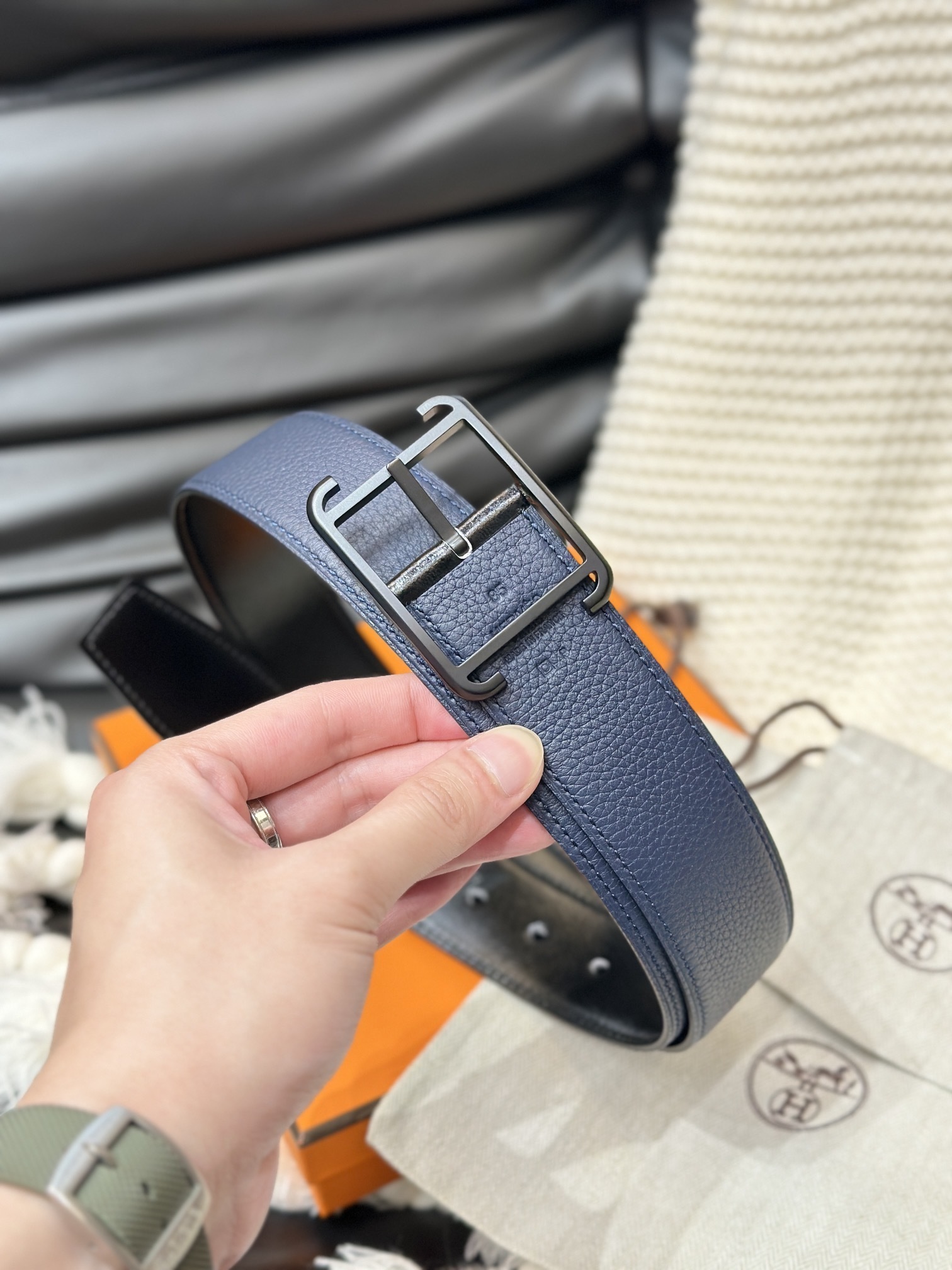 Hermès Men's Reversible Leather Belt - Navy Blue with Black H Buckle