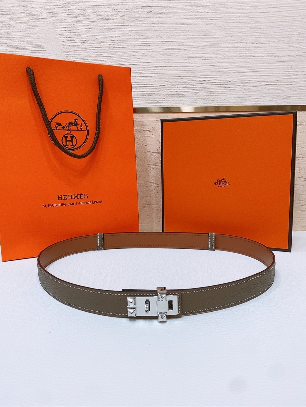 Hermes Kelly Belt Etoupe Epsom Leather with Palladium Hardware