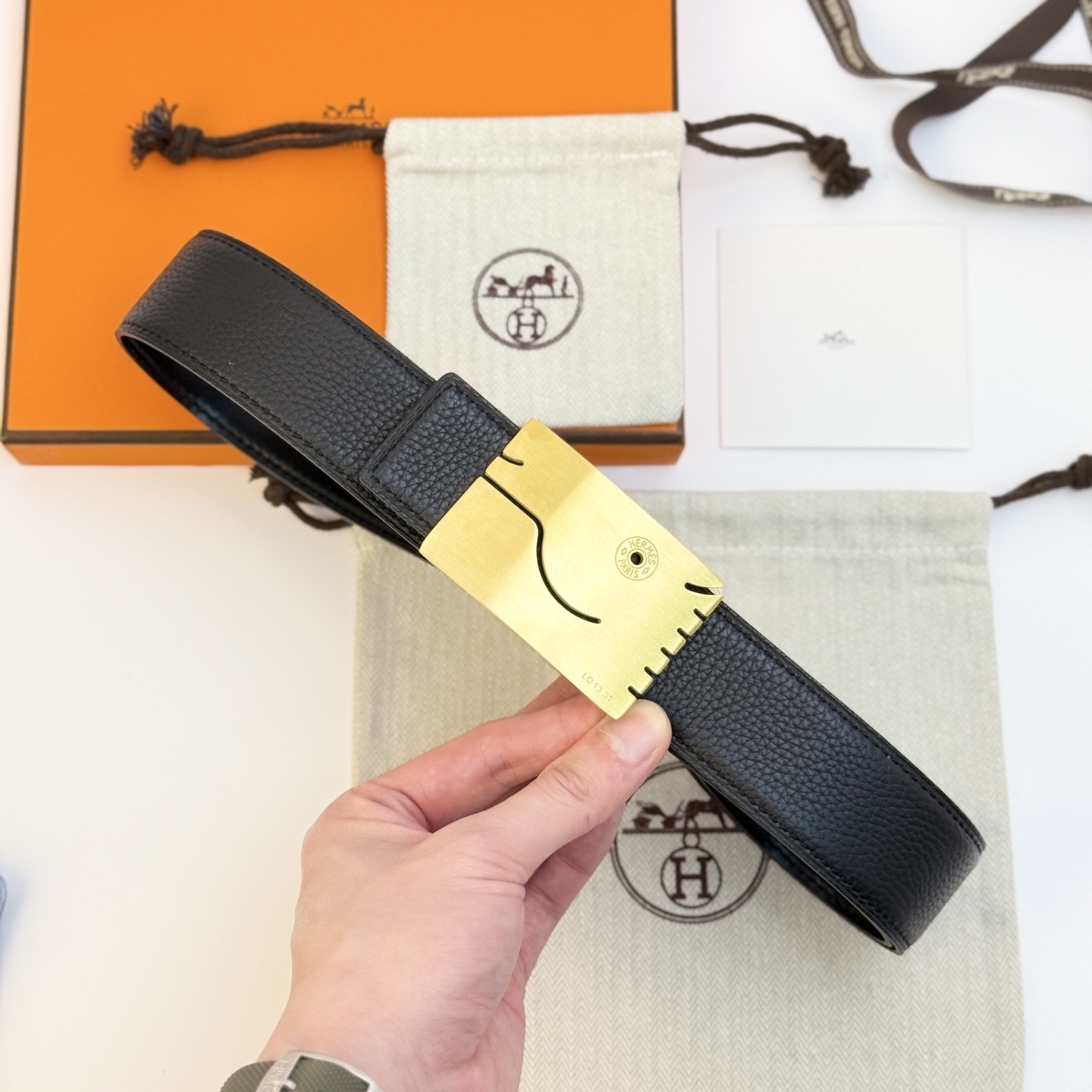 Authentic Hermès Reversible Leather Belt with Rare Gold Quizz Buckle