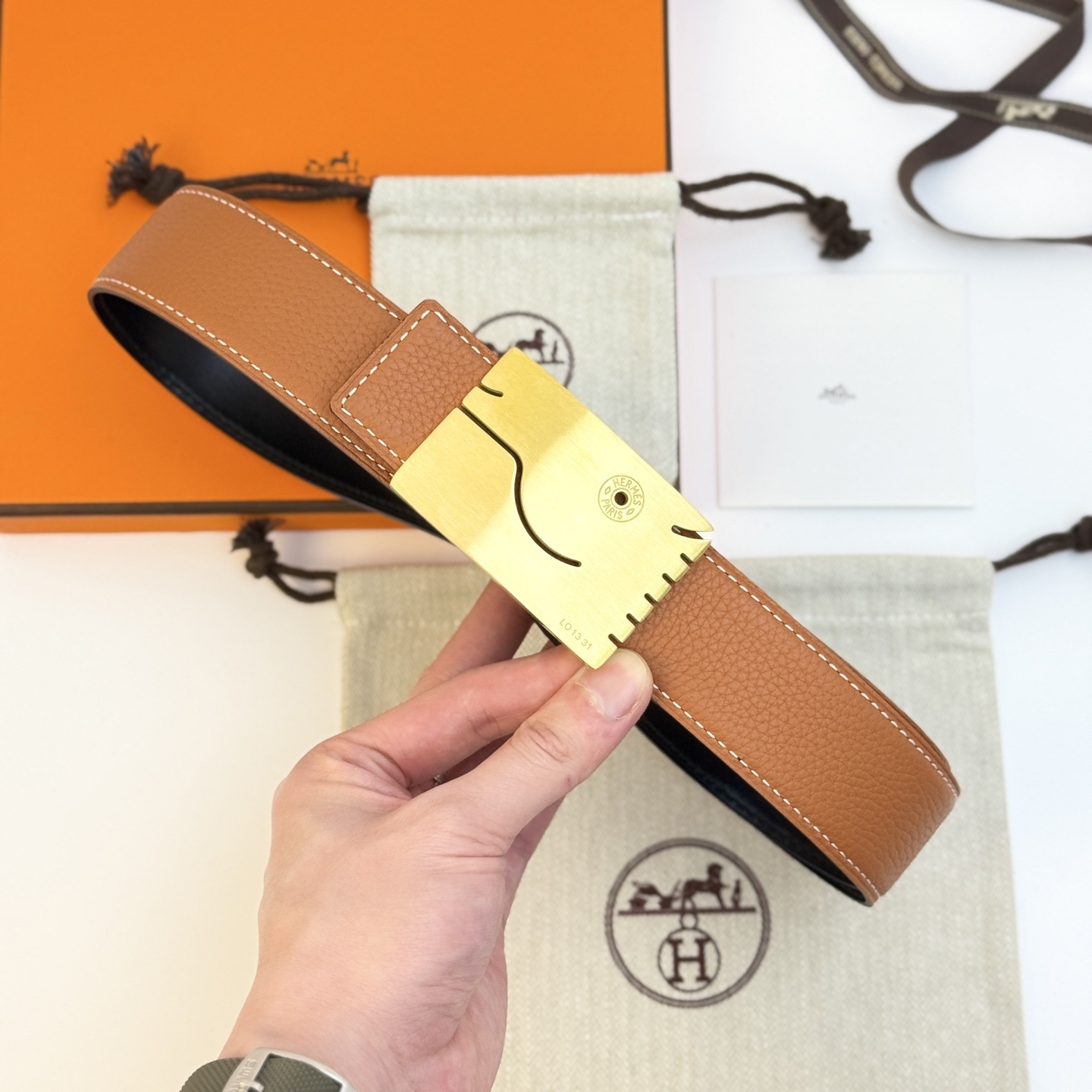 Hermès Reversible Leather Belt with Gold Buckle - Black/Brown
