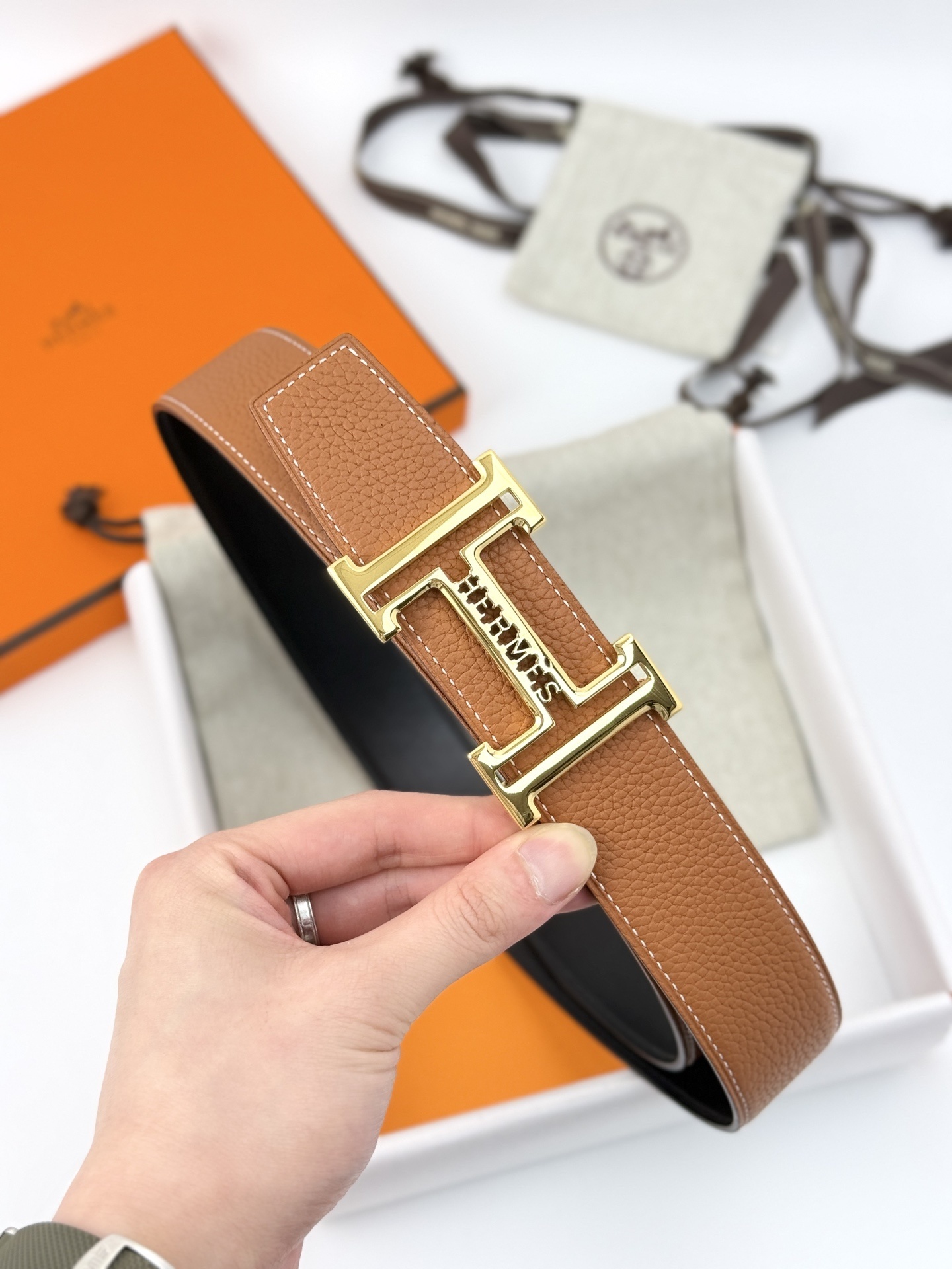 Hermes Reversible Leather Belt - Gold H Buckle - Tan & Dark Brown