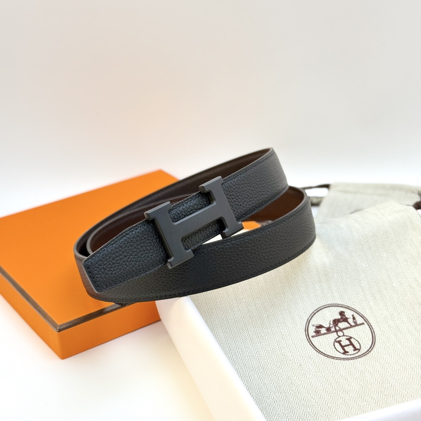 Hermes Reversible Leather Belt with Matte Black H Buckle
