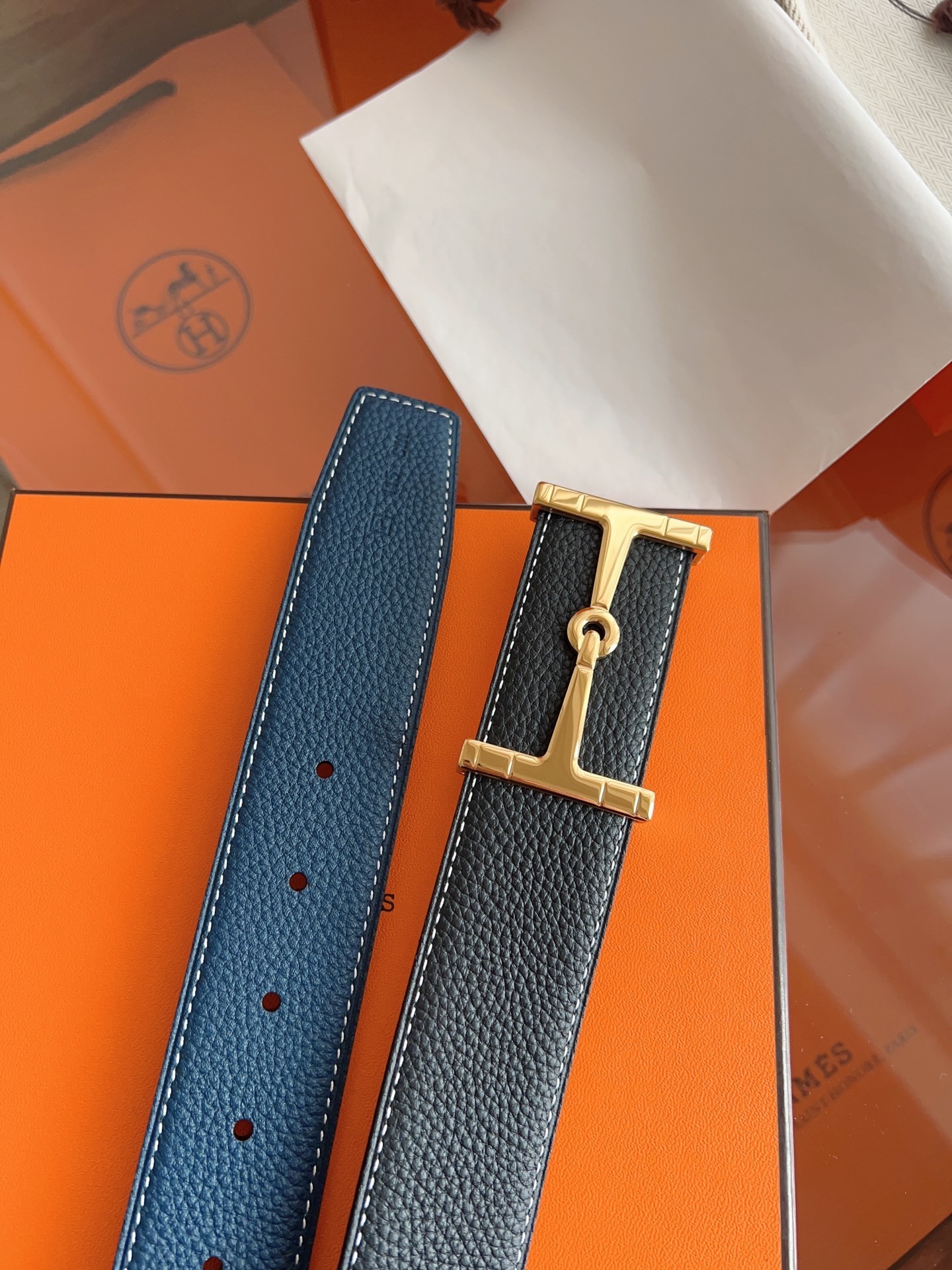 Luxury Black Pebbled Leather Belt with Gold Horsebit H Buckle