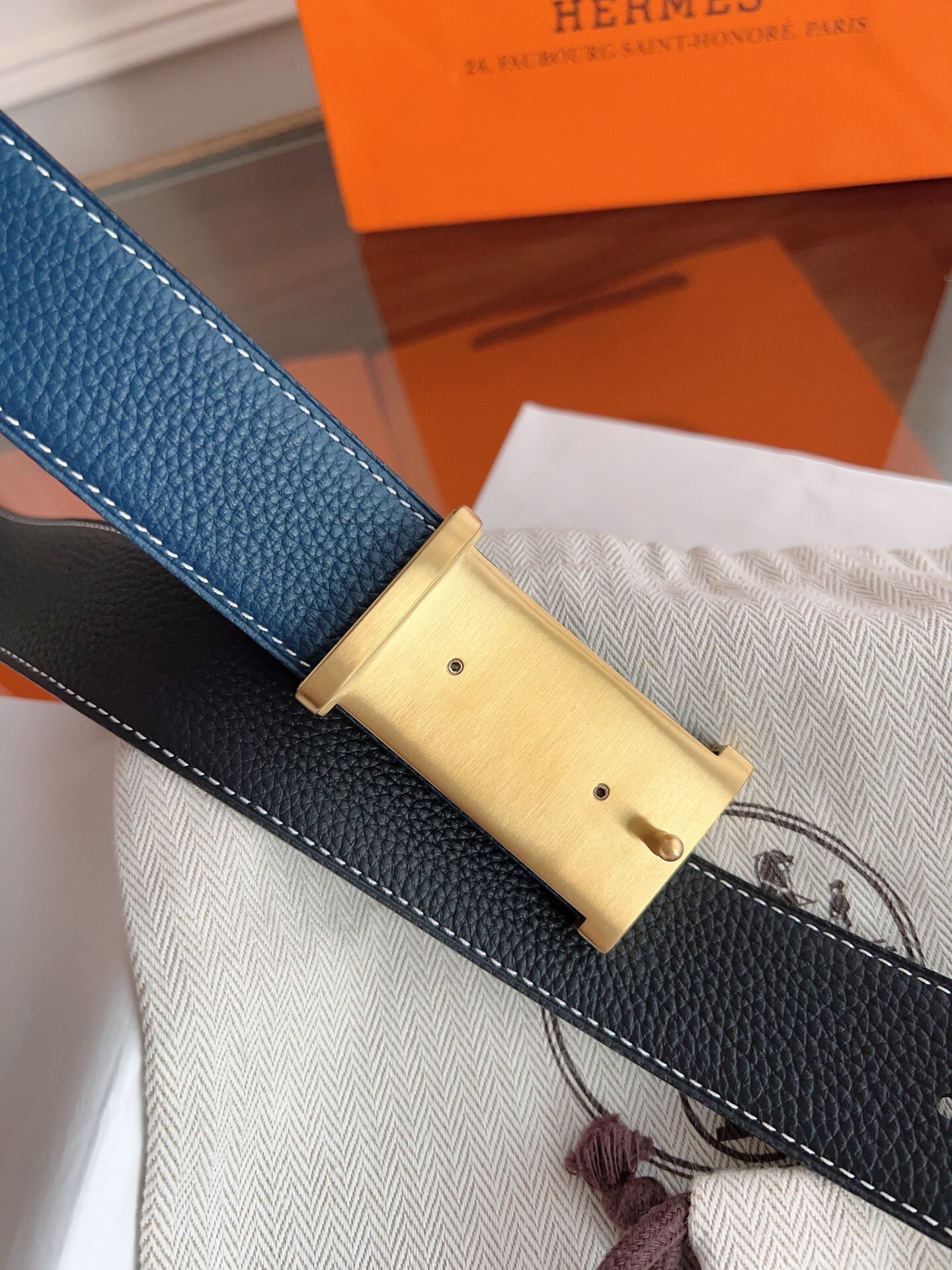 Luxury Black Pebbled Leather Belt with Gold Horsebit H Buckle