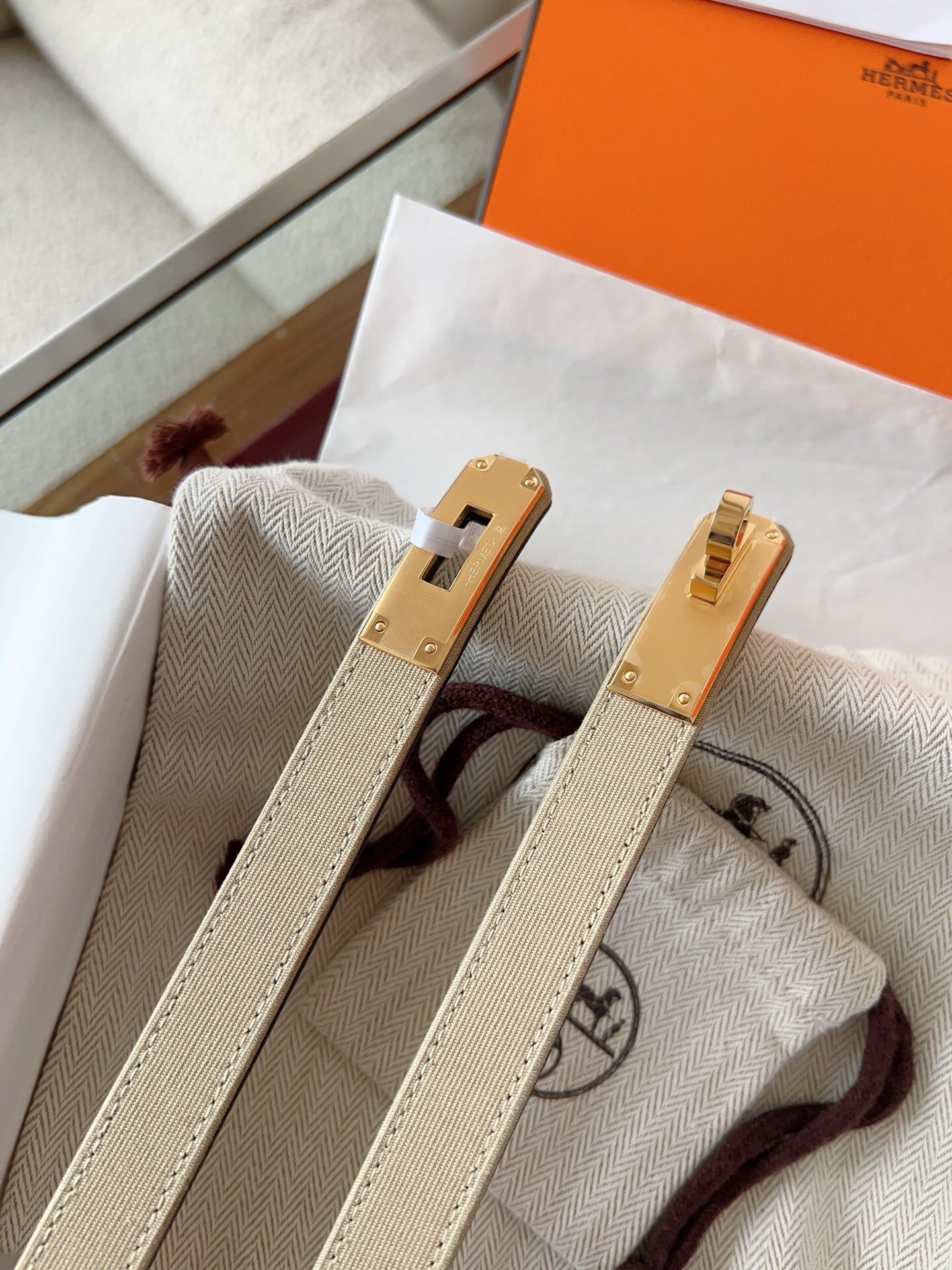 Hermès Kelly 18 Belt Beige Epsom Leather with Gold Hardware